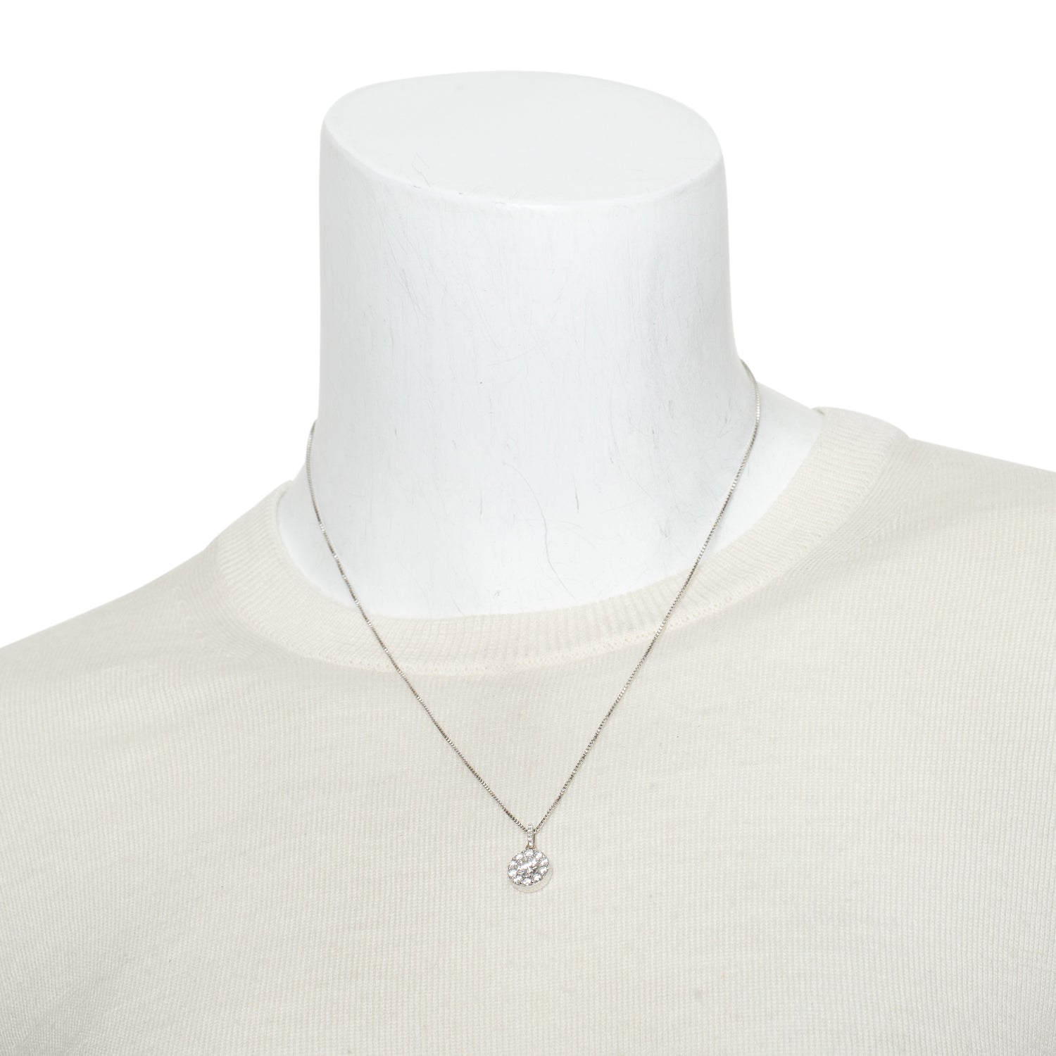 10k White Gold Cluster Diamond Pendant Necklace