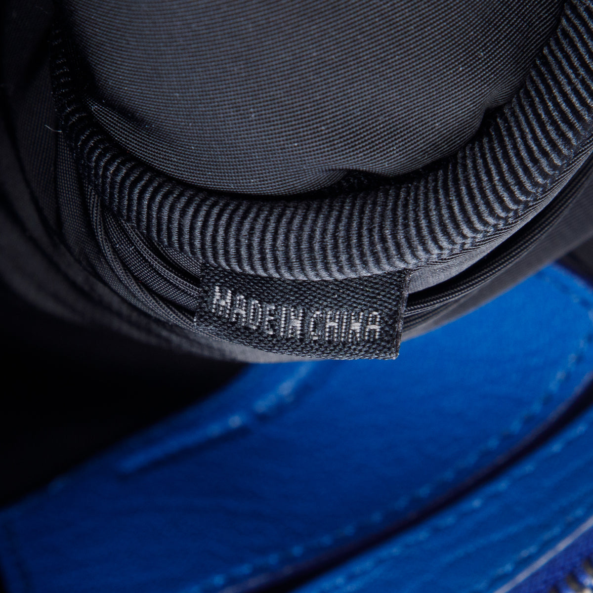 Alexander Wang Blue Grained Calfskin Leather Rocco Shoulder Bag w/ Strap