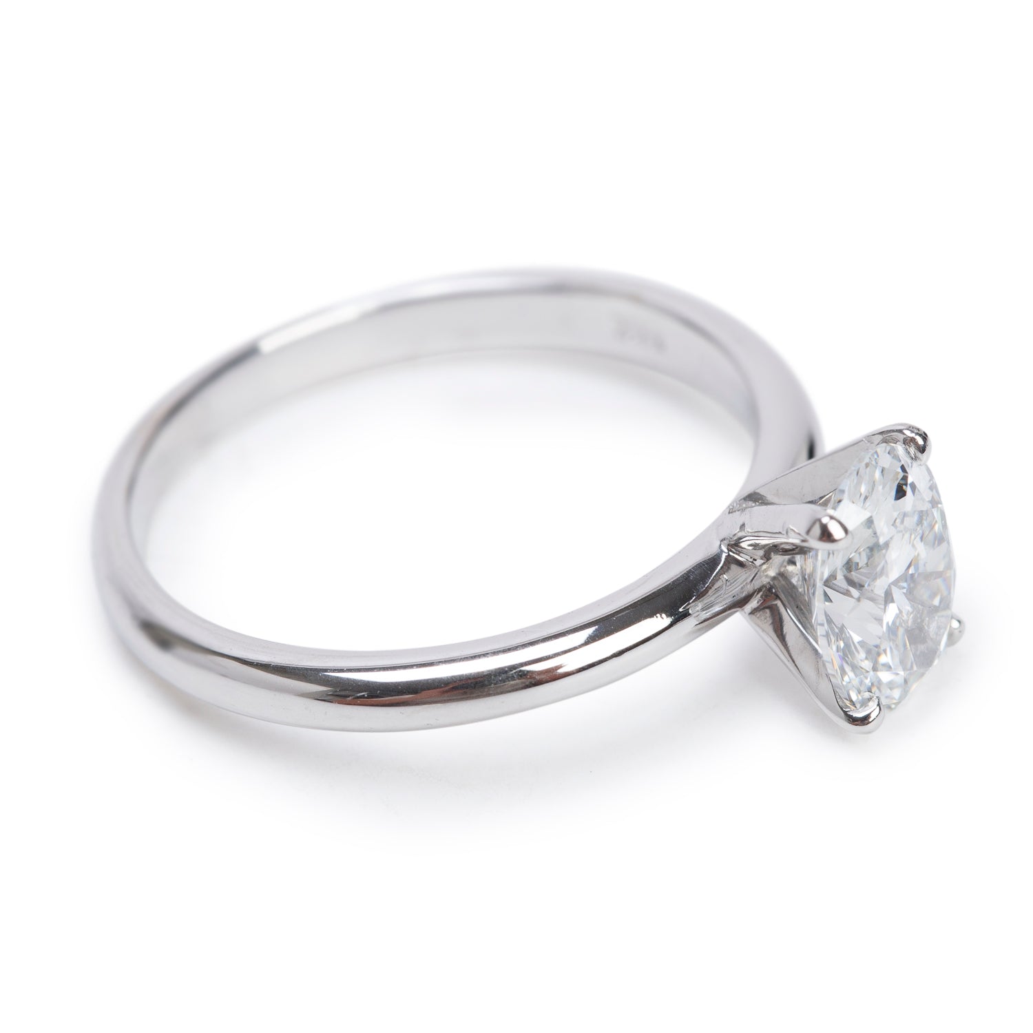 14k White Gold 1.08 ct. Oval Cut Solitaire Diamond Engagement Ring, Size 6