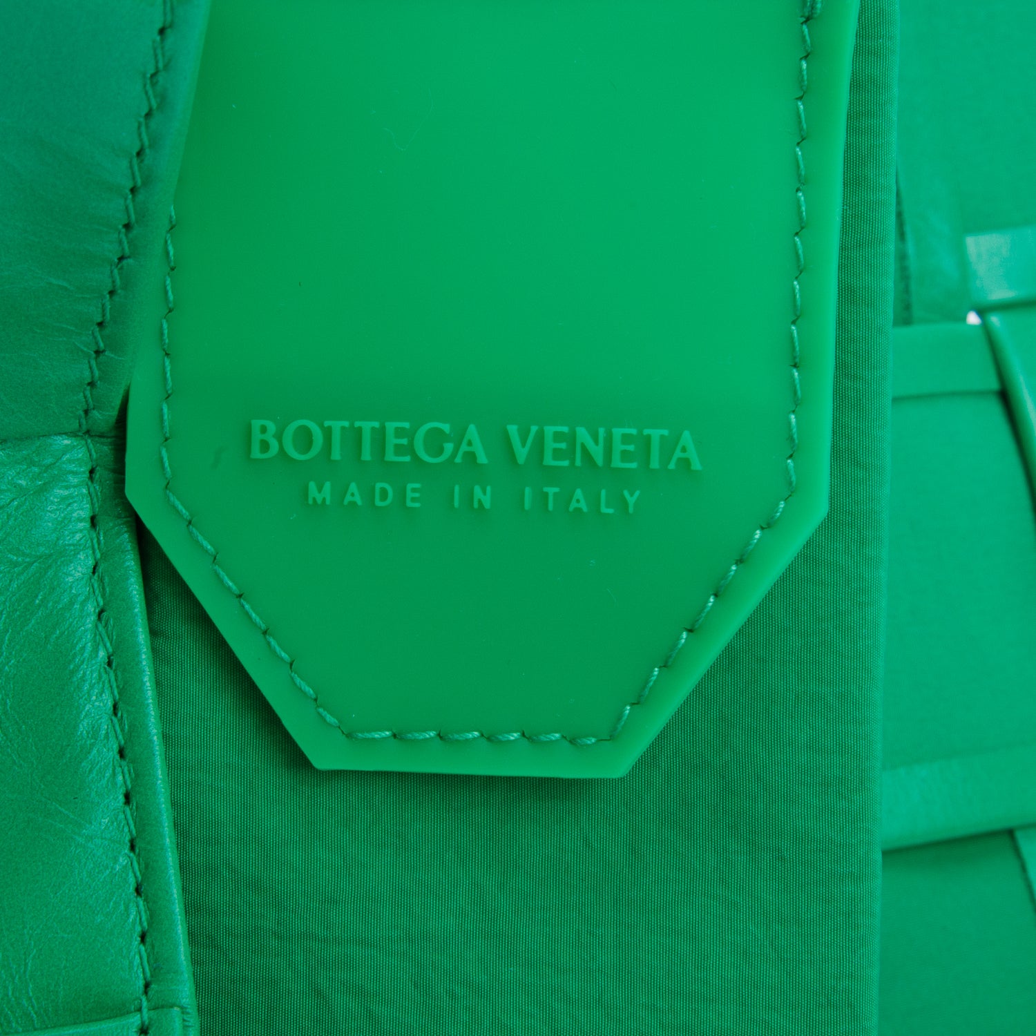 Bottega Veneta Green Crinkled Lambskin Maxi Intrecciato Extra Mini Cassette Crossbody Bag