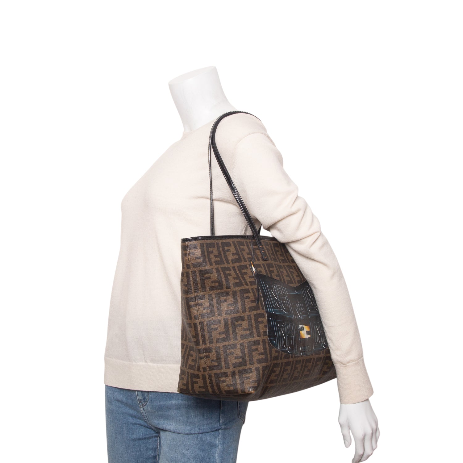 Fendi Zucca Spalmati Patent Baguette Print Medium Roll Tote