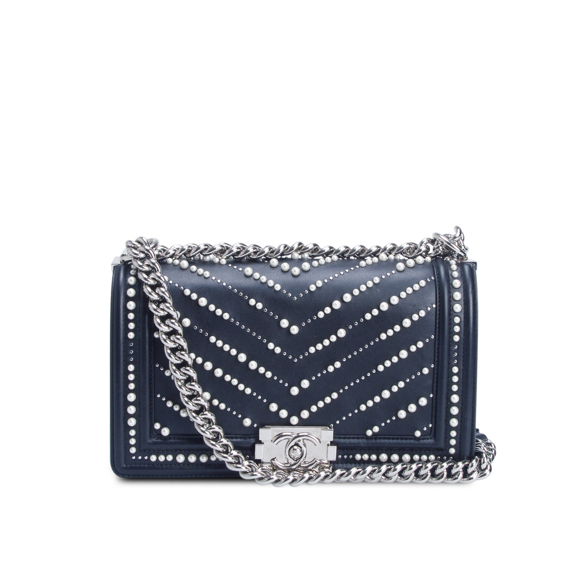 Chanel Black Calfskin Leather Medium Chevron Pearl Boy Bag