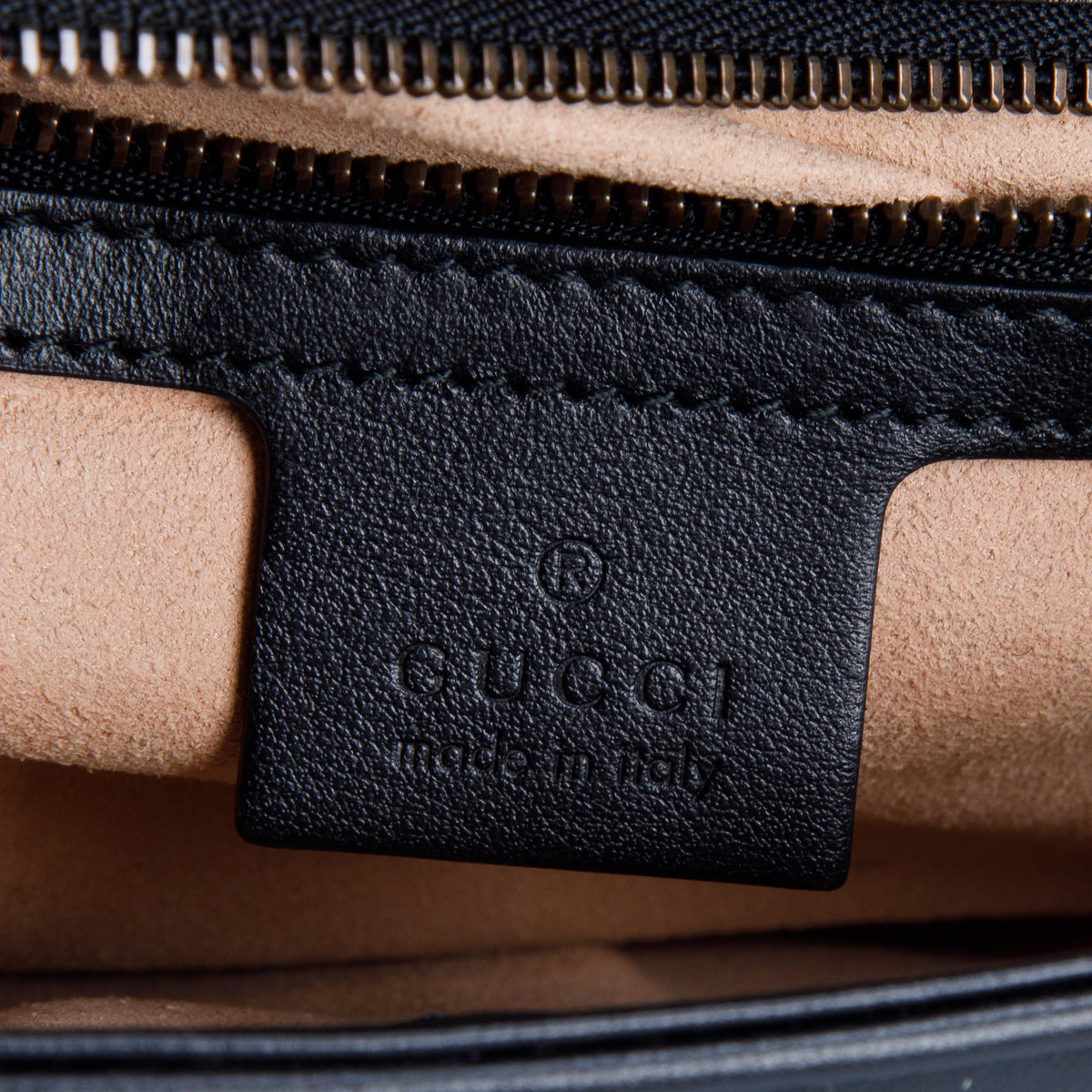 Gucci Black GG Marmont Matelasse Medium Shoulder Bag