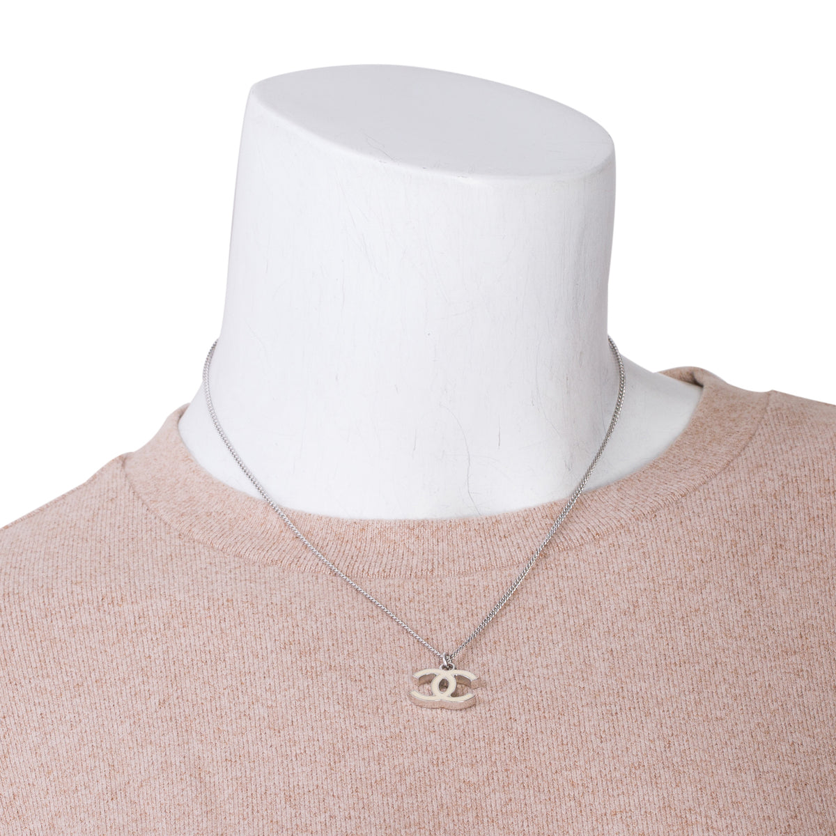 Chanel Palladium-Plated Enamel CC Pendant Necklace
