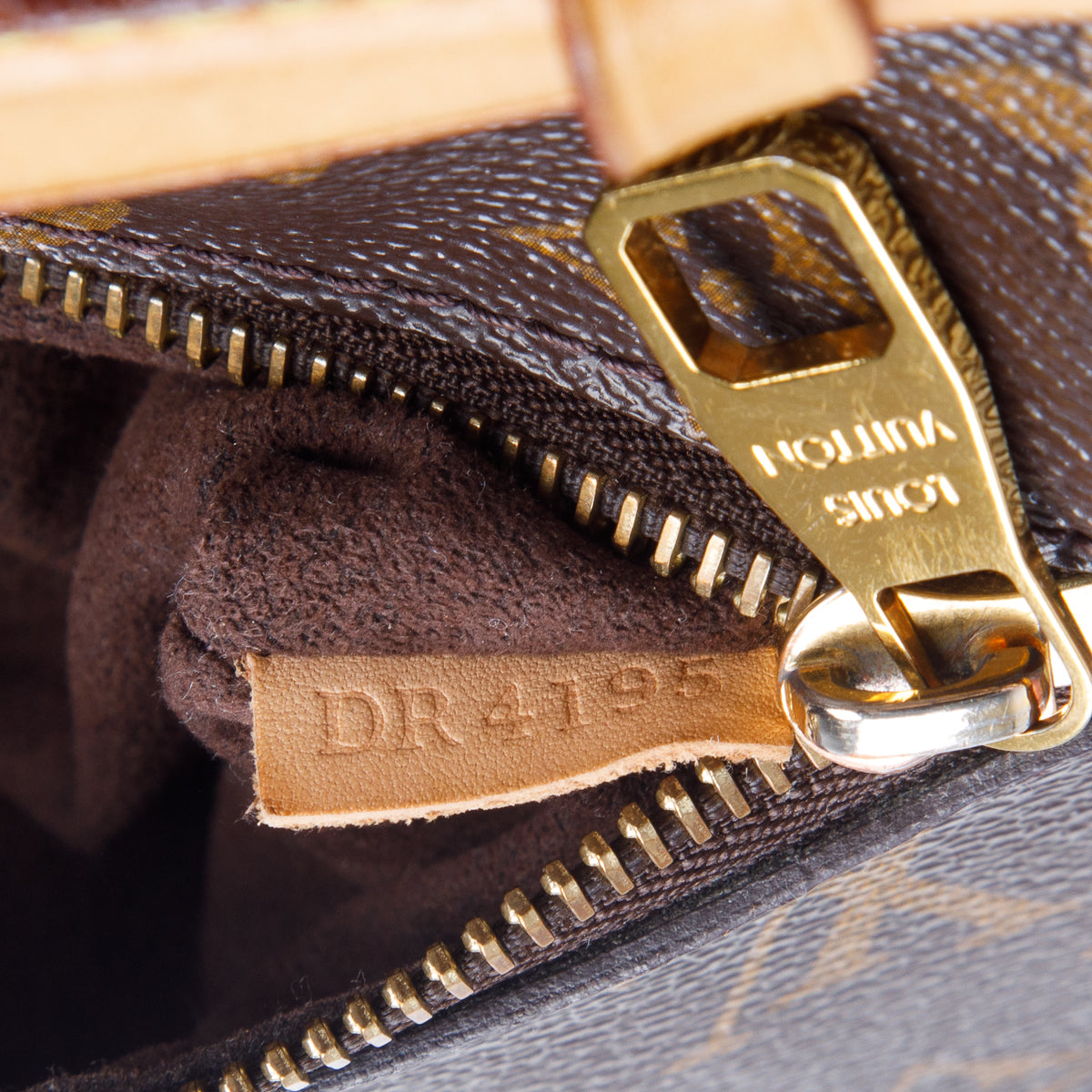 Louis Vuitton Monogram Pochette Metis