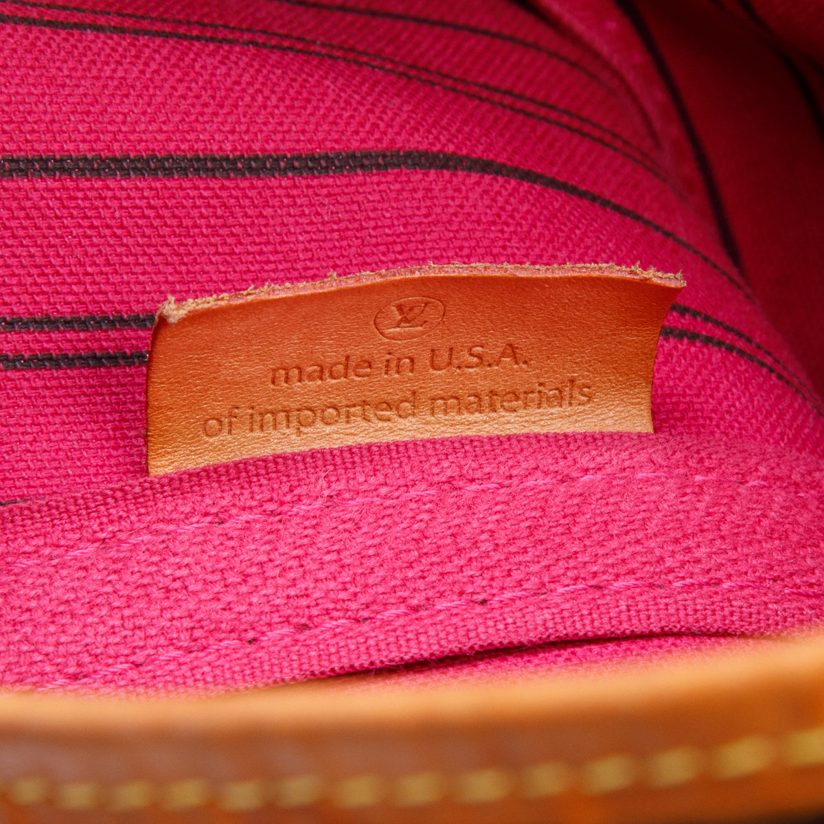 Louis Vuitton Monogram Neverfull MM w/ Pouch