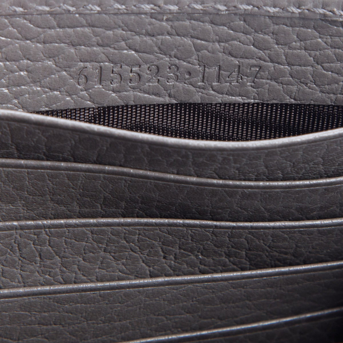 Gucci Grey Dollar Calfskin Leather Interlocking G Chain Wallet