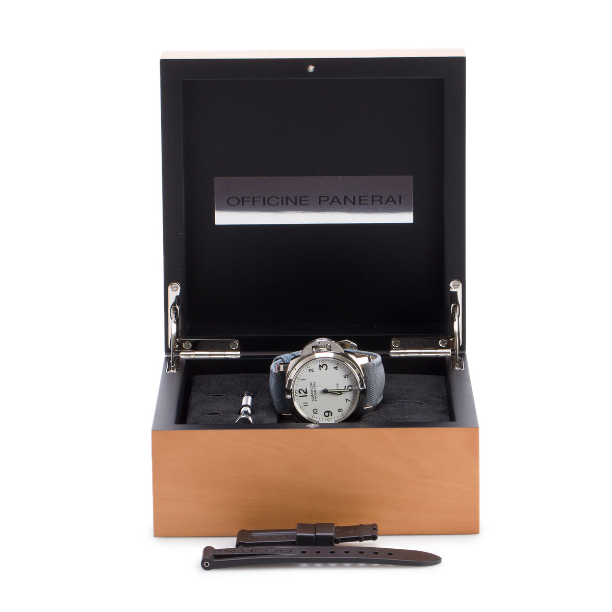 Panerai Stainless Steel Luminor Base 8 Days 44 MM Manual Watch White Dial PAM00561 w/ Box & Papers