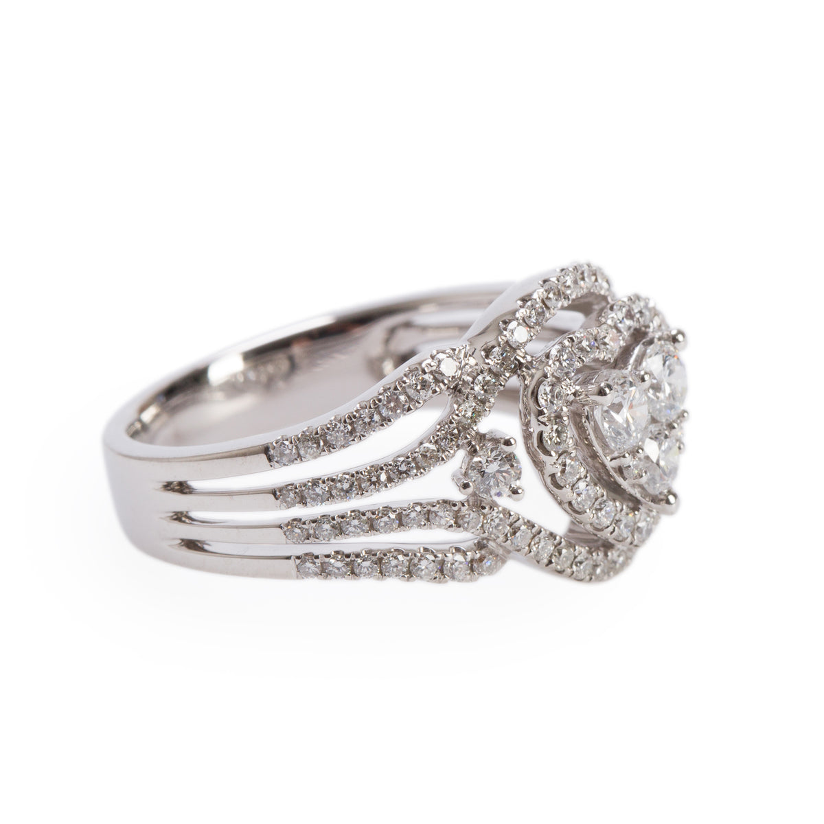 18k White Gold 0.88 tcw. Cluster Diamond Ring, Size 6.5
