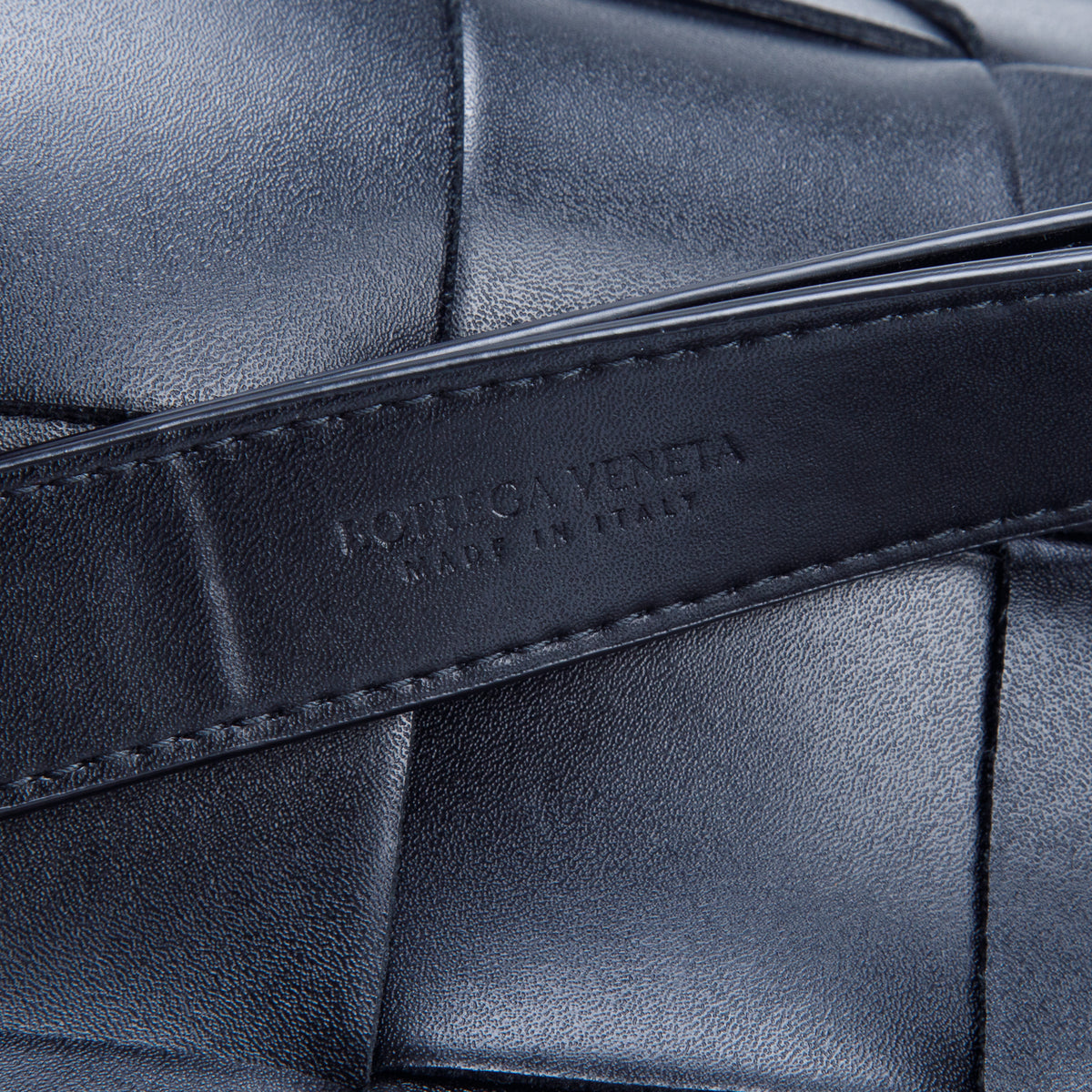 Bottega Veneta Black Nappa Maxi Intreccio The Belt Cassette Bag