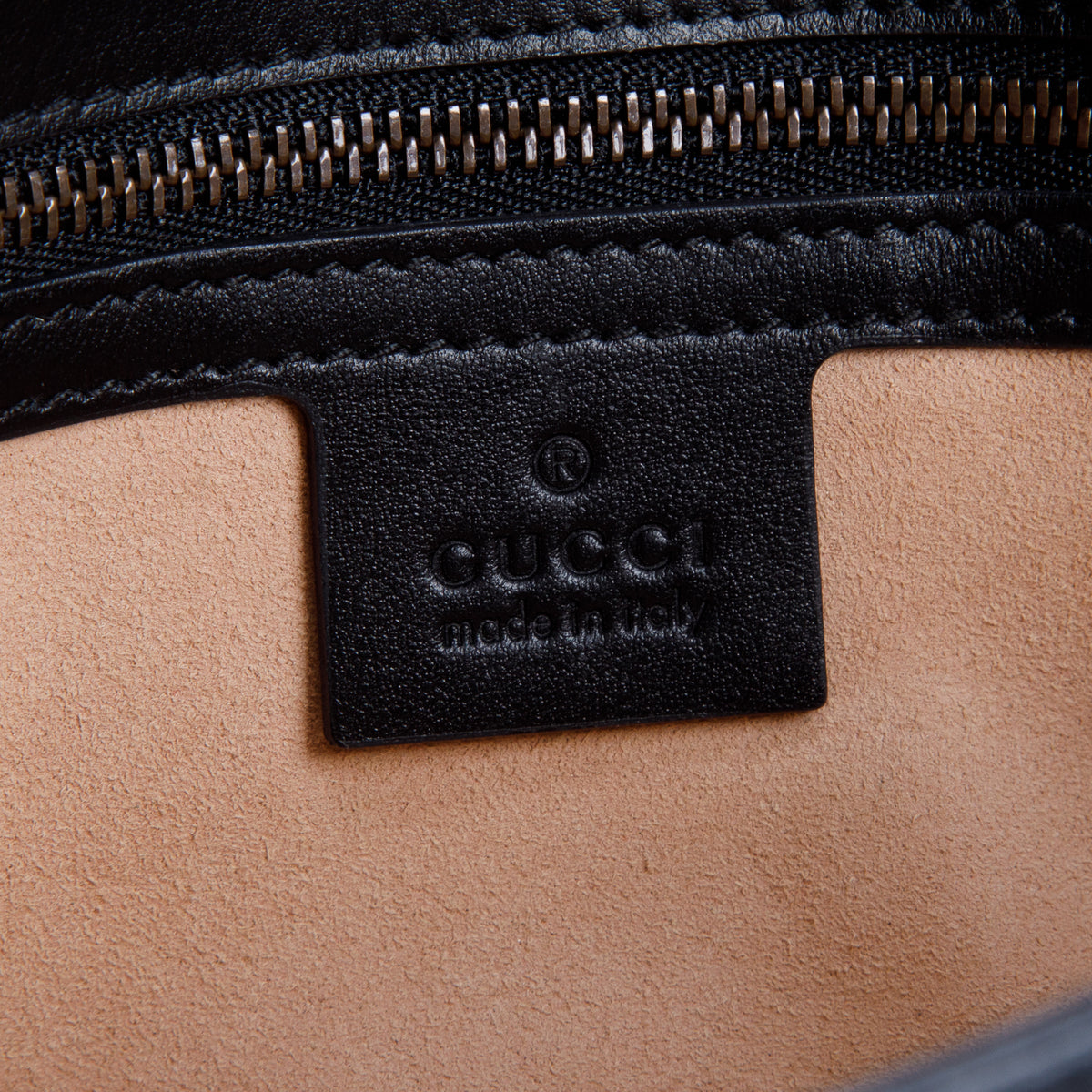Gucci Black GG Marmont Matelasse Medium Shoulder Bag