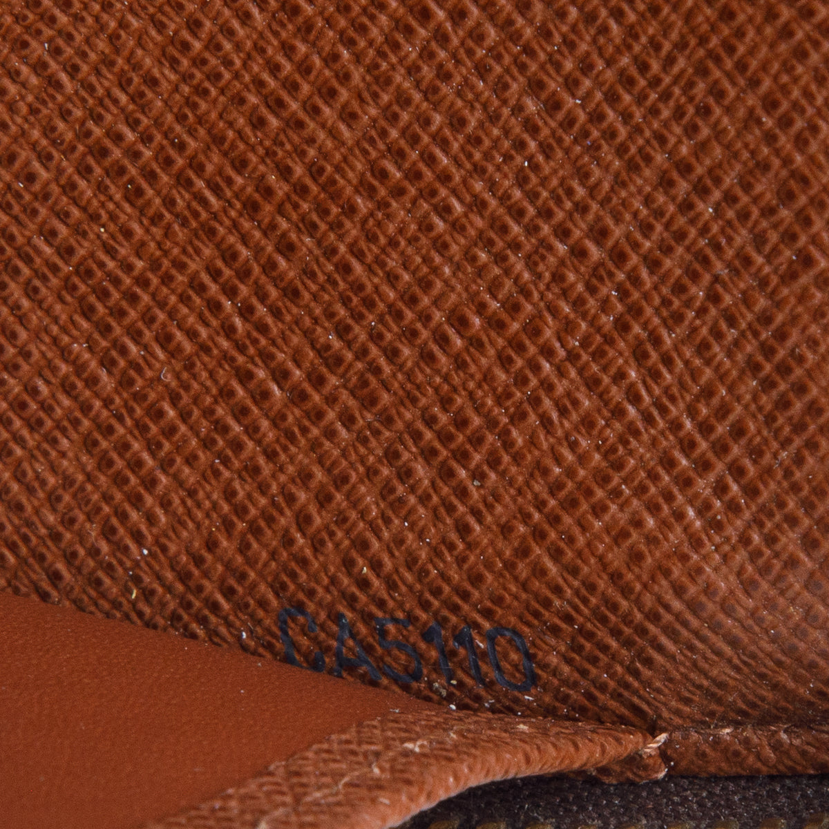 Louis Vuitton Monogram Zippy Organizer Wallet