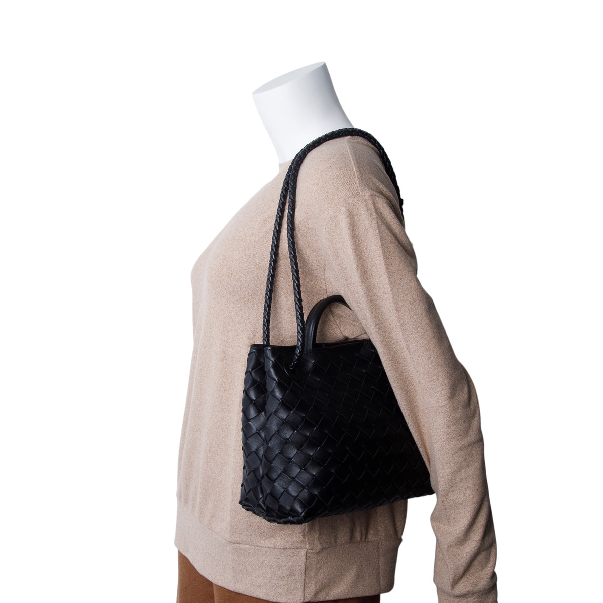 Bottega Veneta 2026 Black Nappa Intrecciato Small Andiamo Shoulder Bag w/ Authenticity Card & Receipt