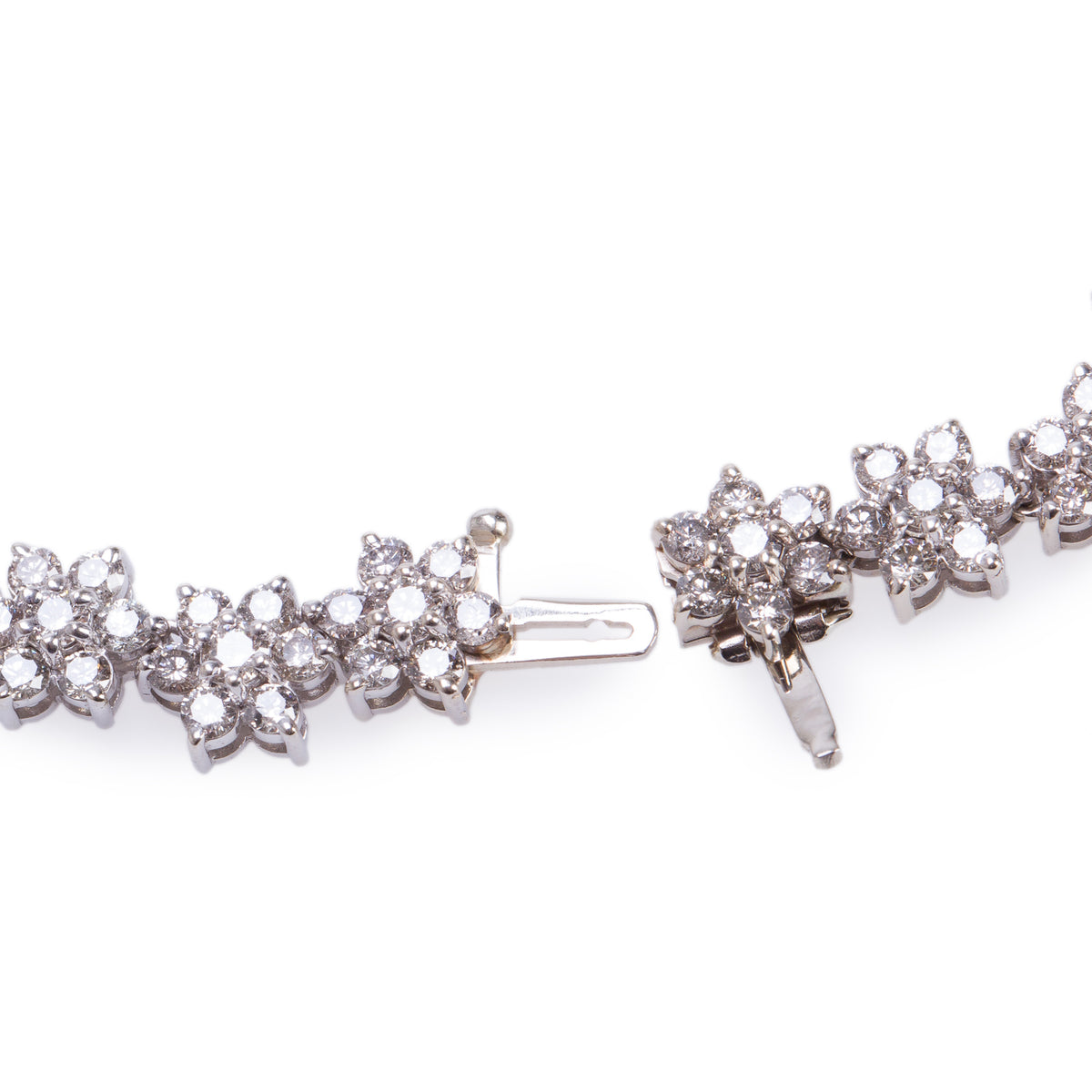 14k White Gold 9.10 tcw. Diamond Floral Design Bracelet