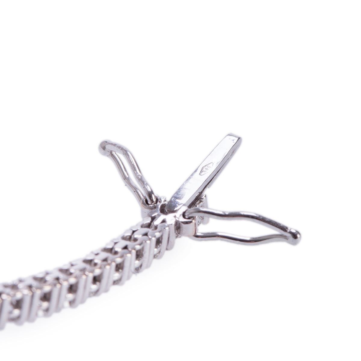 14k White Gold 1.90 tcw. Diamond Tennis Bracelet