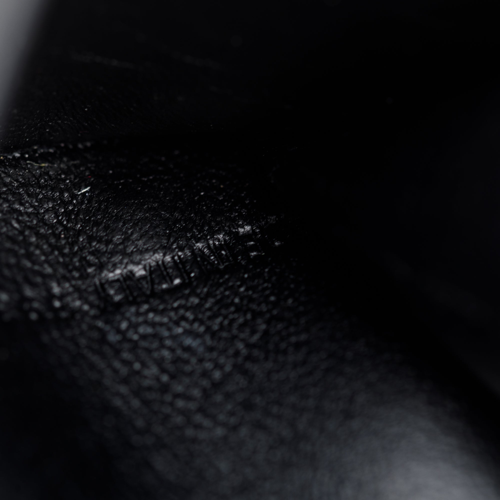 Balenciaga Black Calfskin Leather Logo Star Everyday Mini Compact Wallet w/ Box