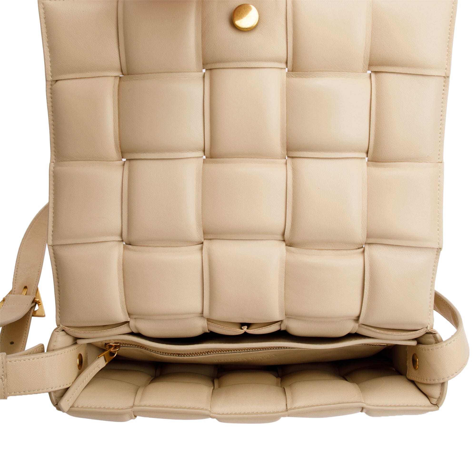 Bottega Veneta Beige Lambskin Leather Classic Padded Cassette Bag