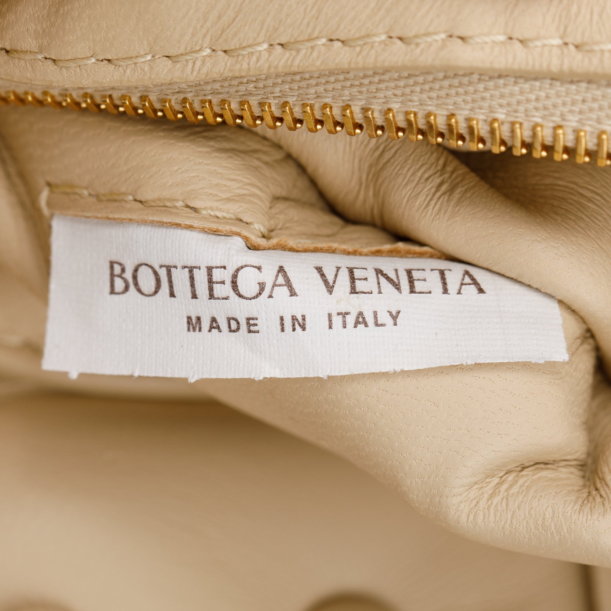 Bottega Veneta Beige Nappa Intrecciato Padded Cassette Bag