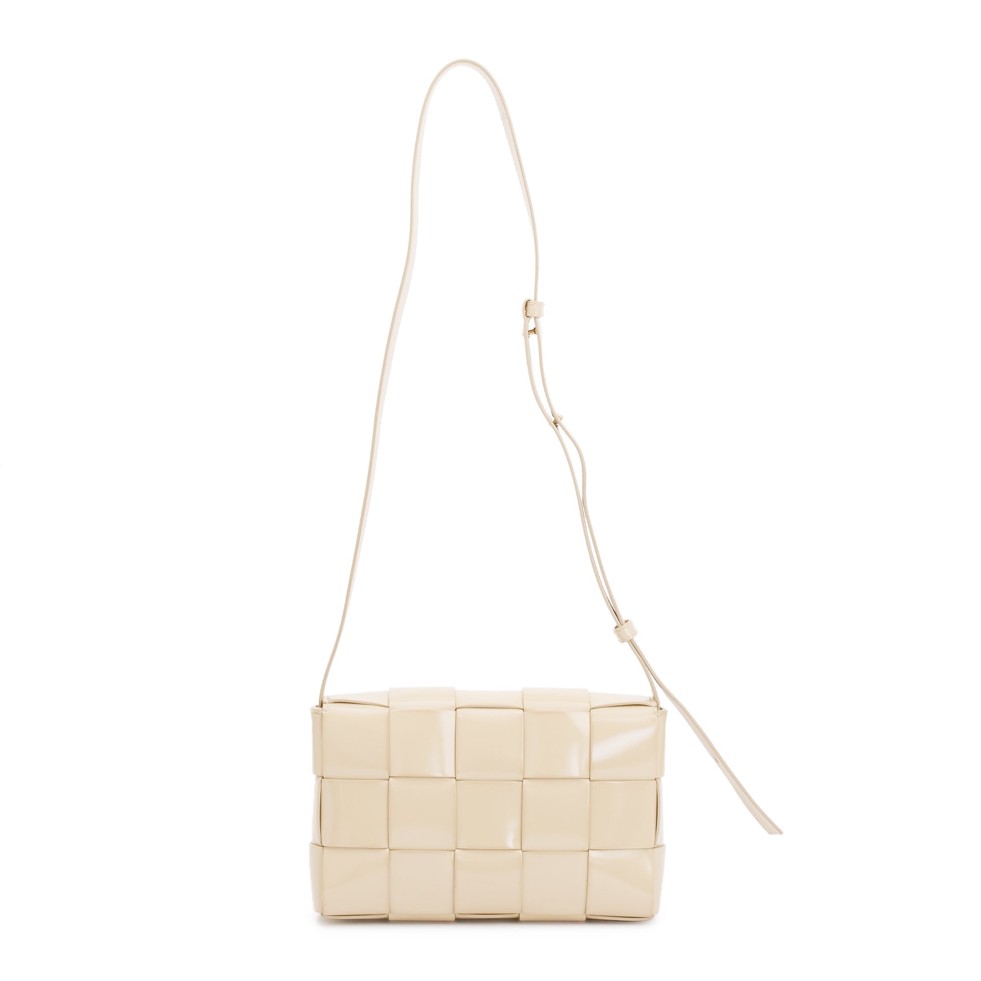 Bottega Veneta Beige Patent Leather Intrecciato Cassette Bag