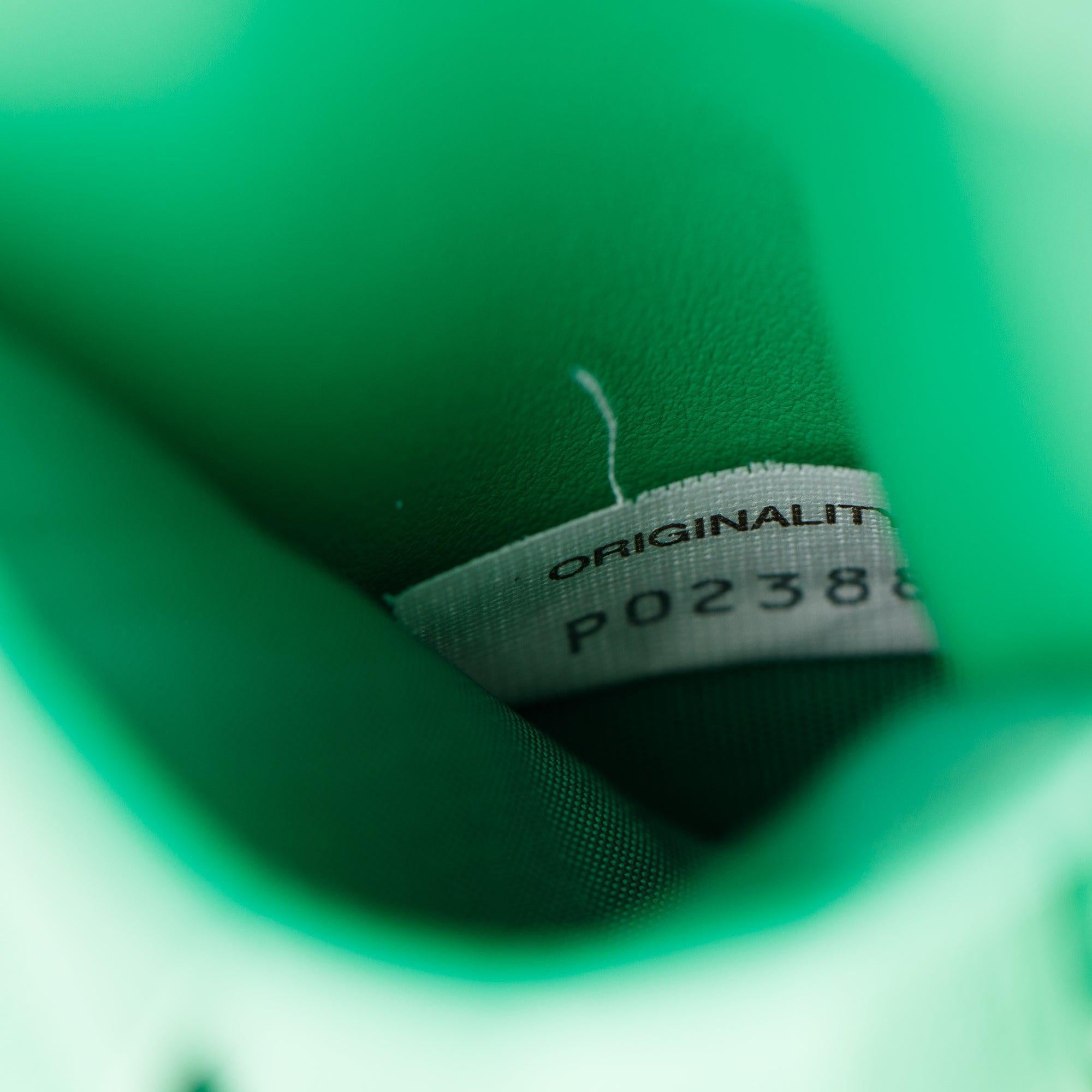 Bottega Veneta Black Intrecciato Leather Bi-Fold Wallet