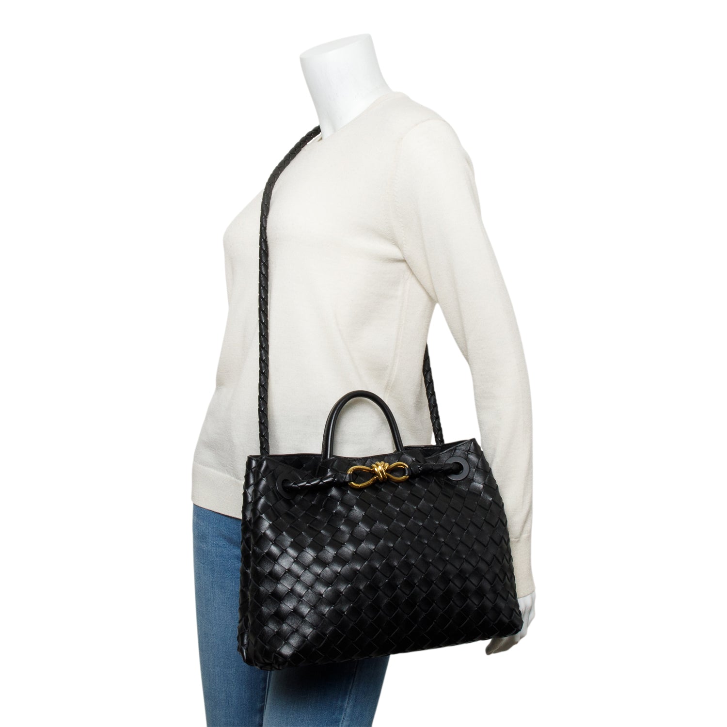 Bottega Veneta Black Intrecciato Leather Medium Andiamo Bag