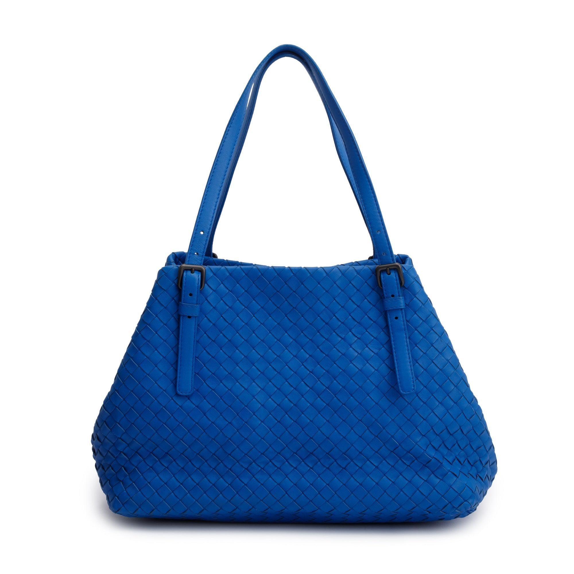 Bottega Veneta Blue Intrecciato Leather Medium Cesta Tote