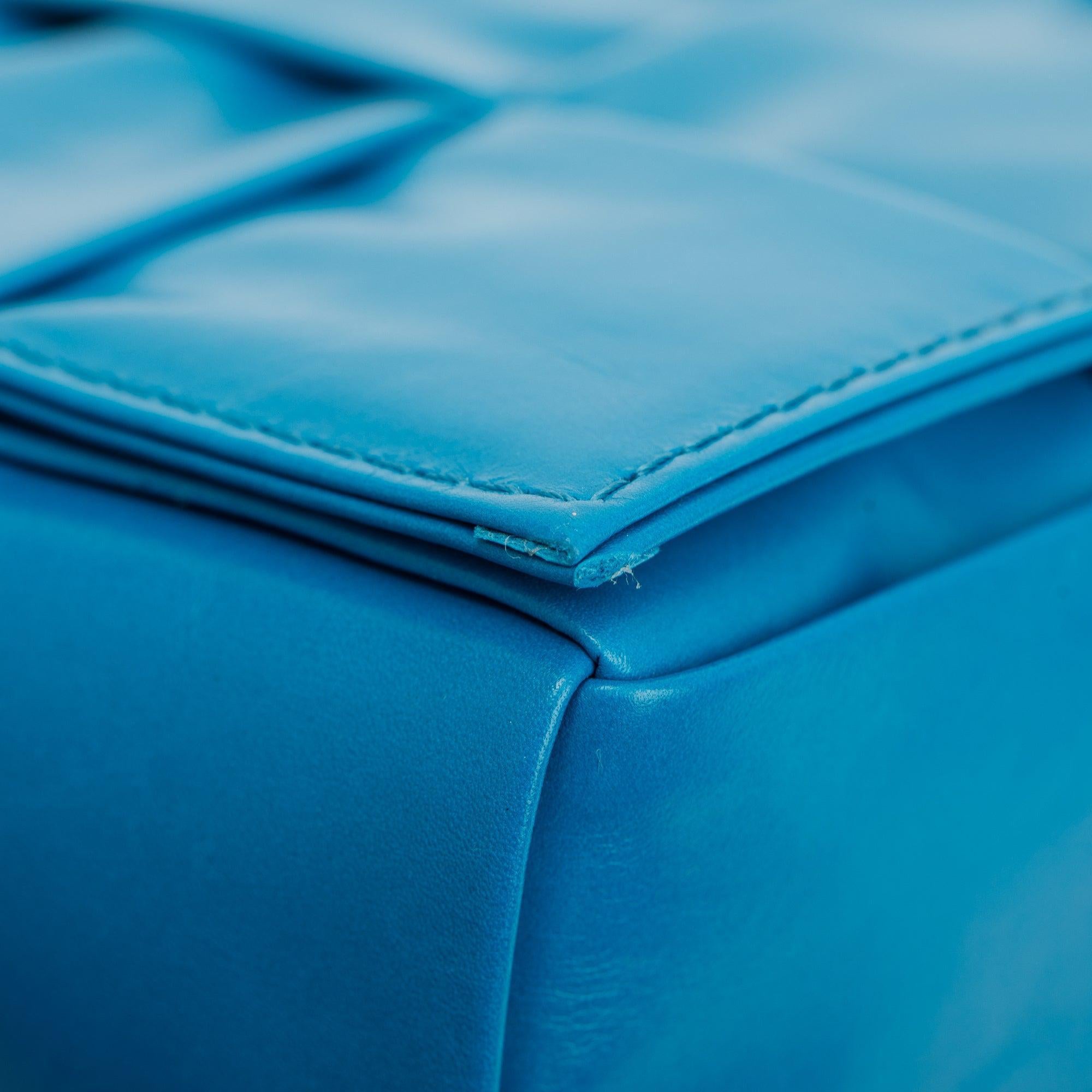 Bottega Veneta Blue Nappa Leather Intrecciato Cassette Belt Bag