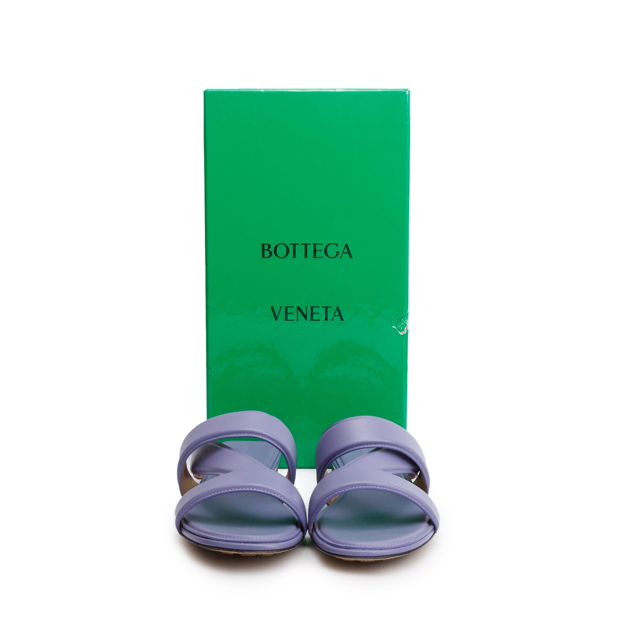 Bottega Veneta Purple Lambskin Leather The Band Flat Sandals, Size 40 w/ Box