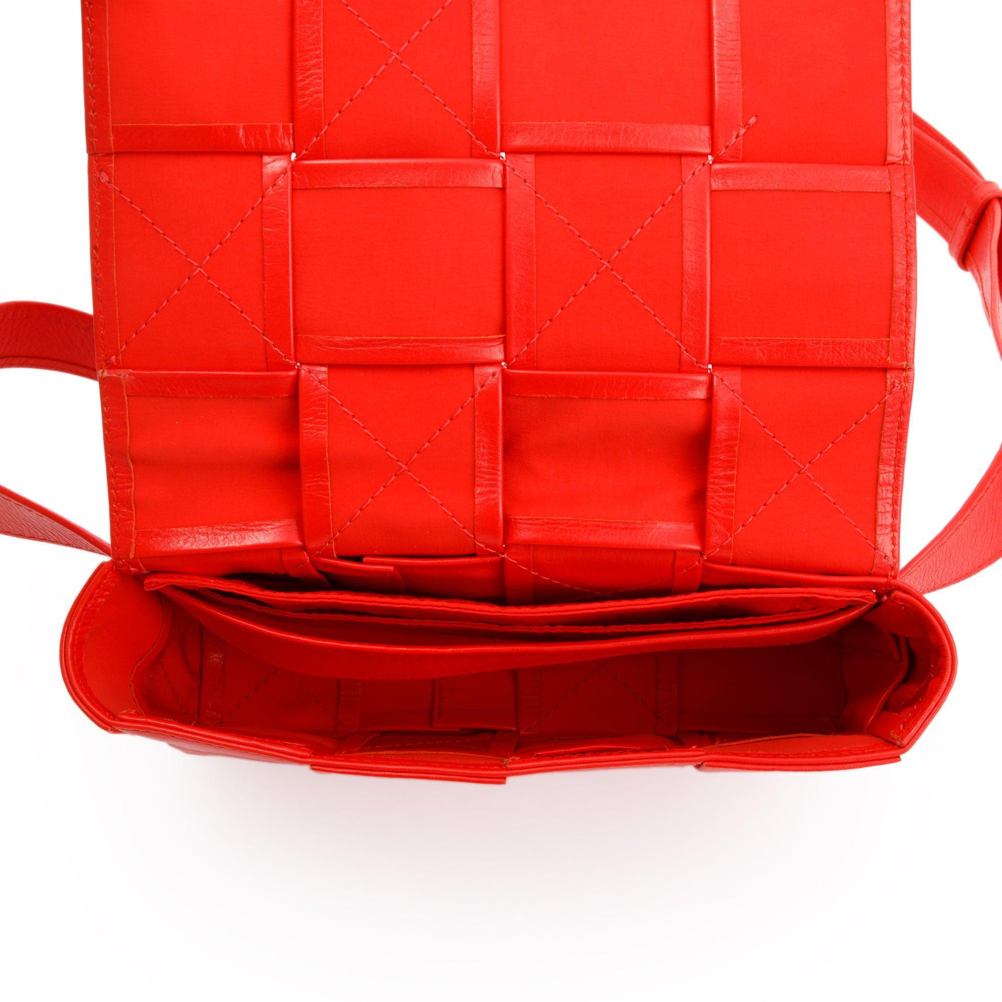 Bottega Veneta Red Calfskin Intrecciato Cassette Belt Bag