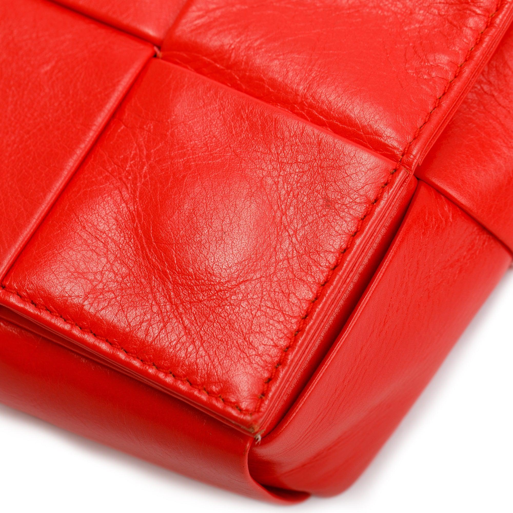 Bottega Veneta Red Calfskin Intrecciato Cassette Belt Bag