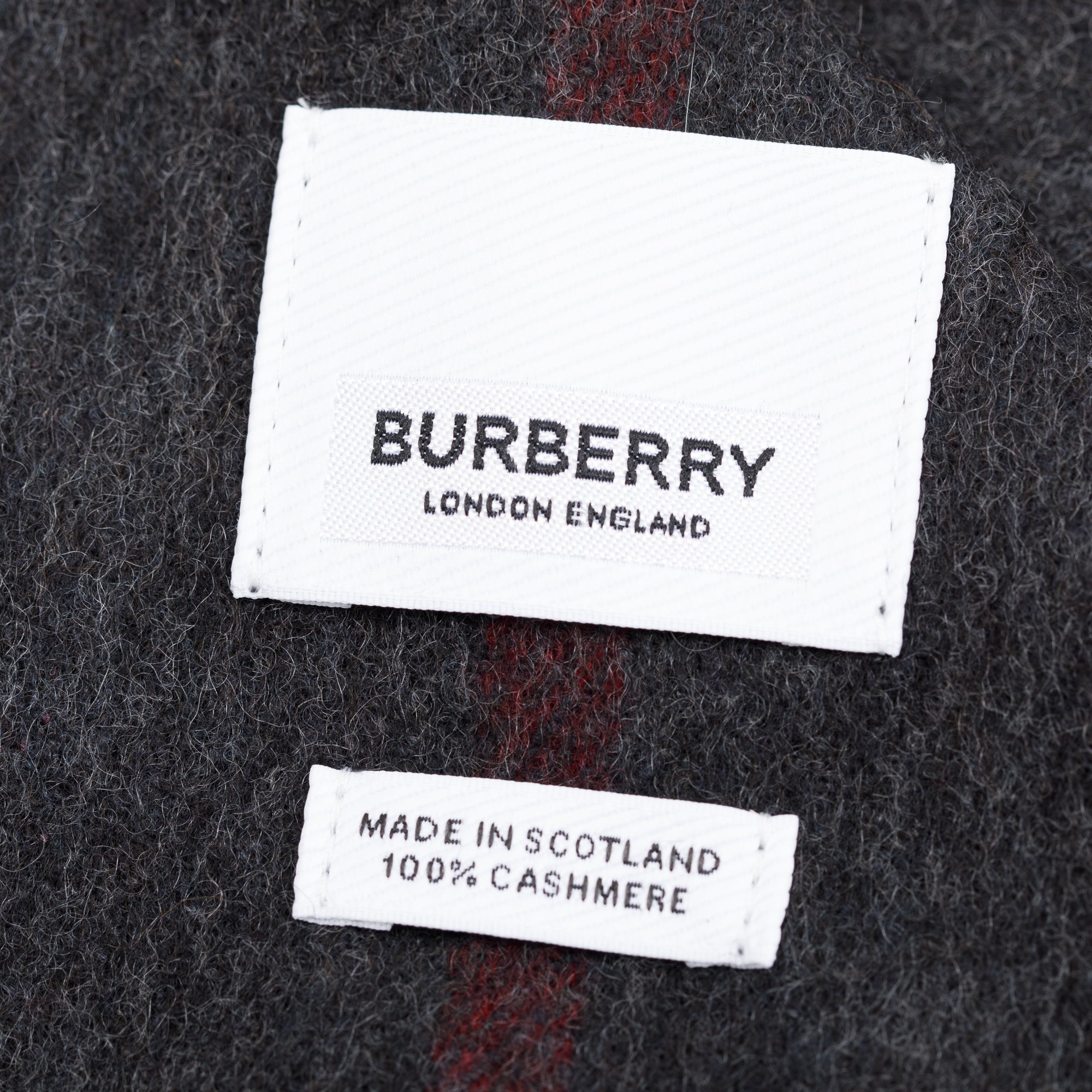 Burberry 2023 Black & Charcoal Giant Check Cashmere Scarf w/ Box & Receipt