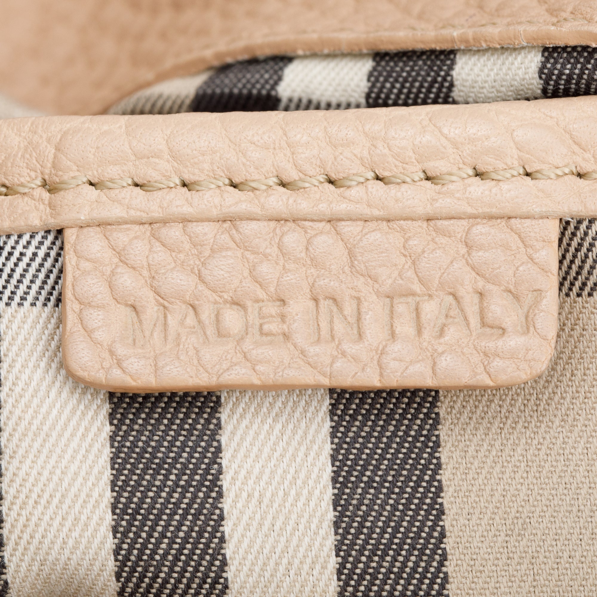 Burberry Beige Grained Calfskin Leather Baynard Tote Bag