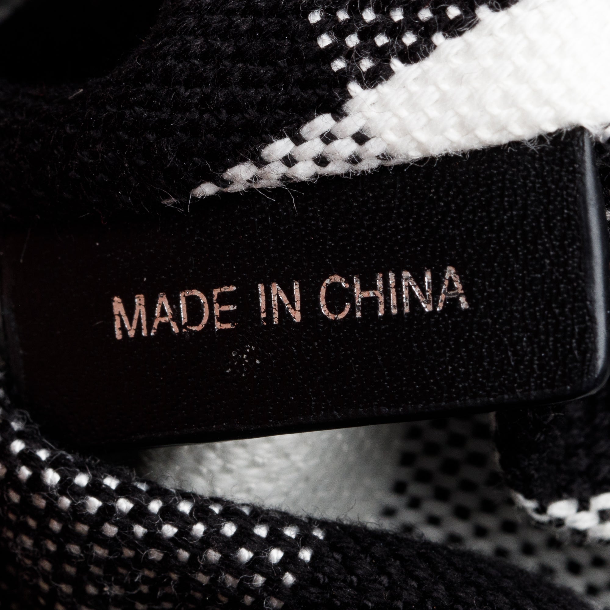 Burberry Black Leather & House Check Small Maidstone Tote