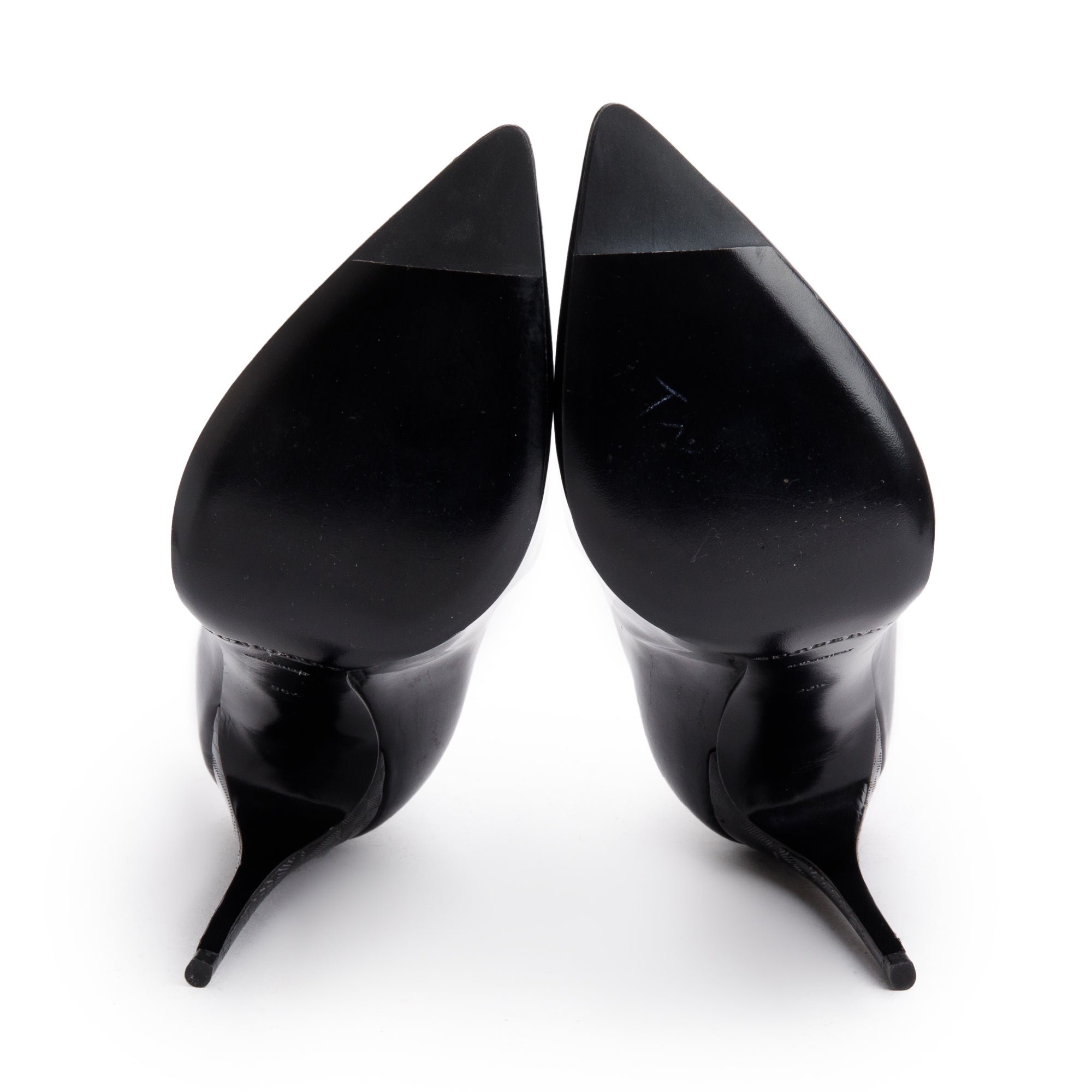 Burberry Black Patent Leather Pumps, Size 36.5