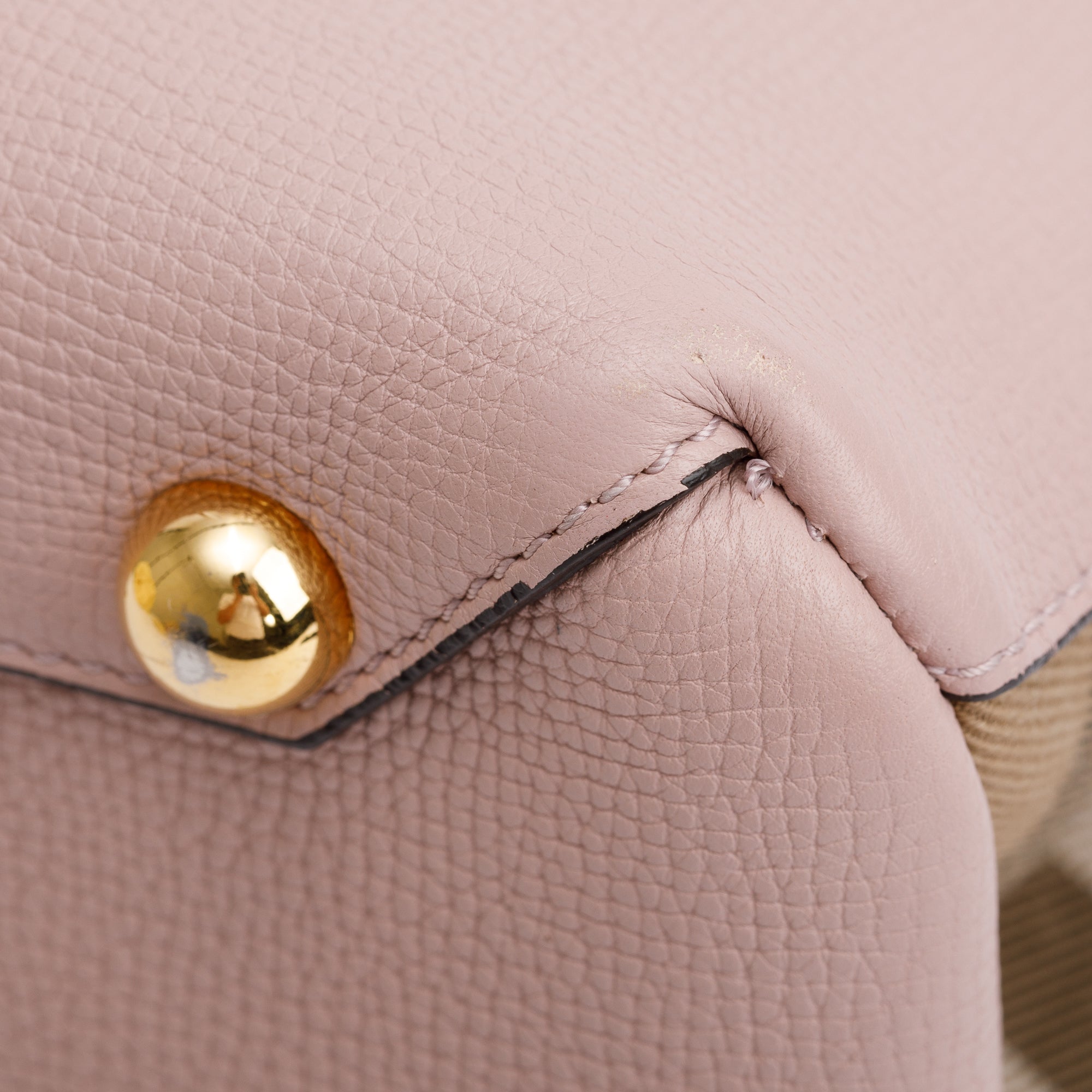 Burberry Pink Calfskin Leather House Check Medium Banner Tote w/ Strap