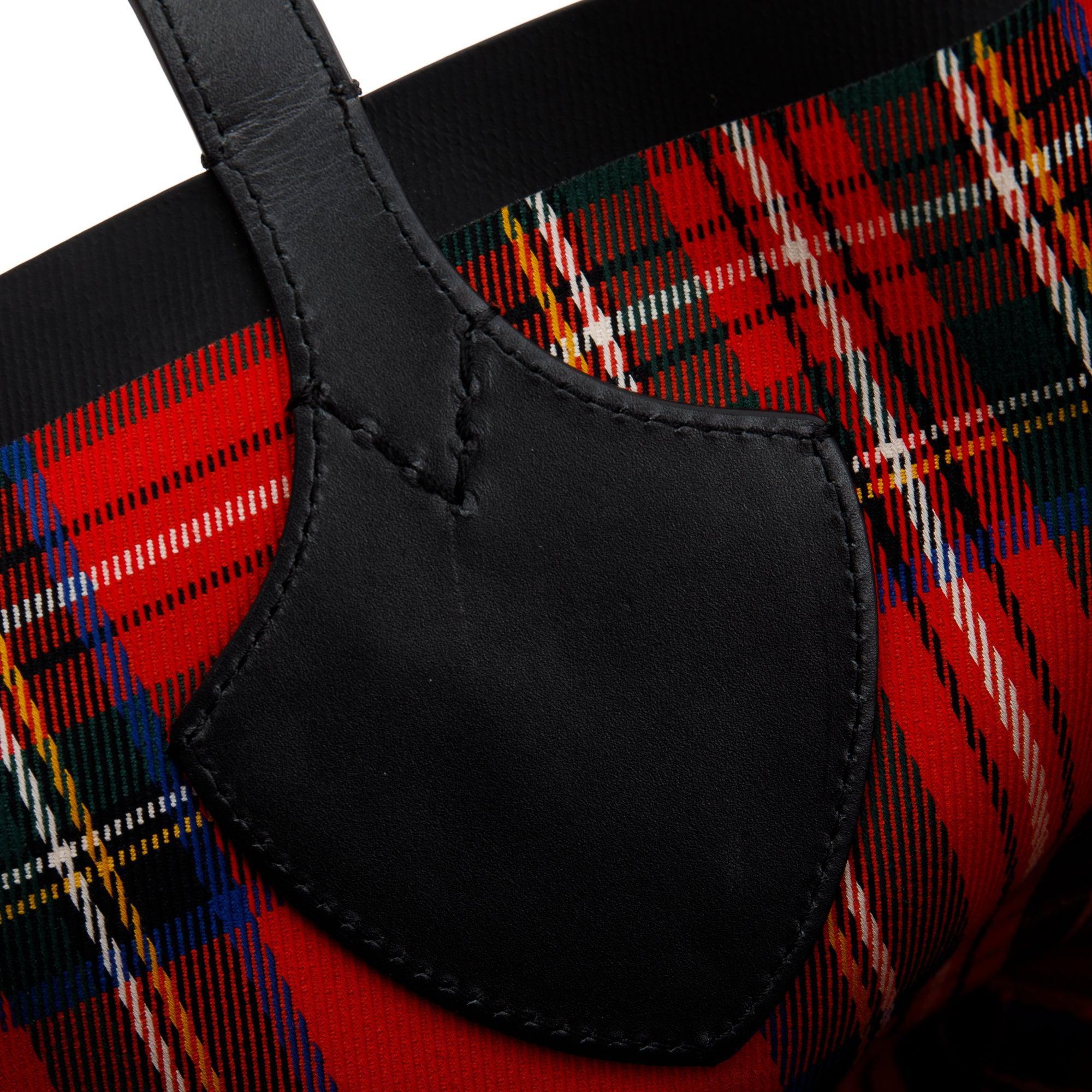 Burberry Vintage Check Medium The Giant Reversible Tote