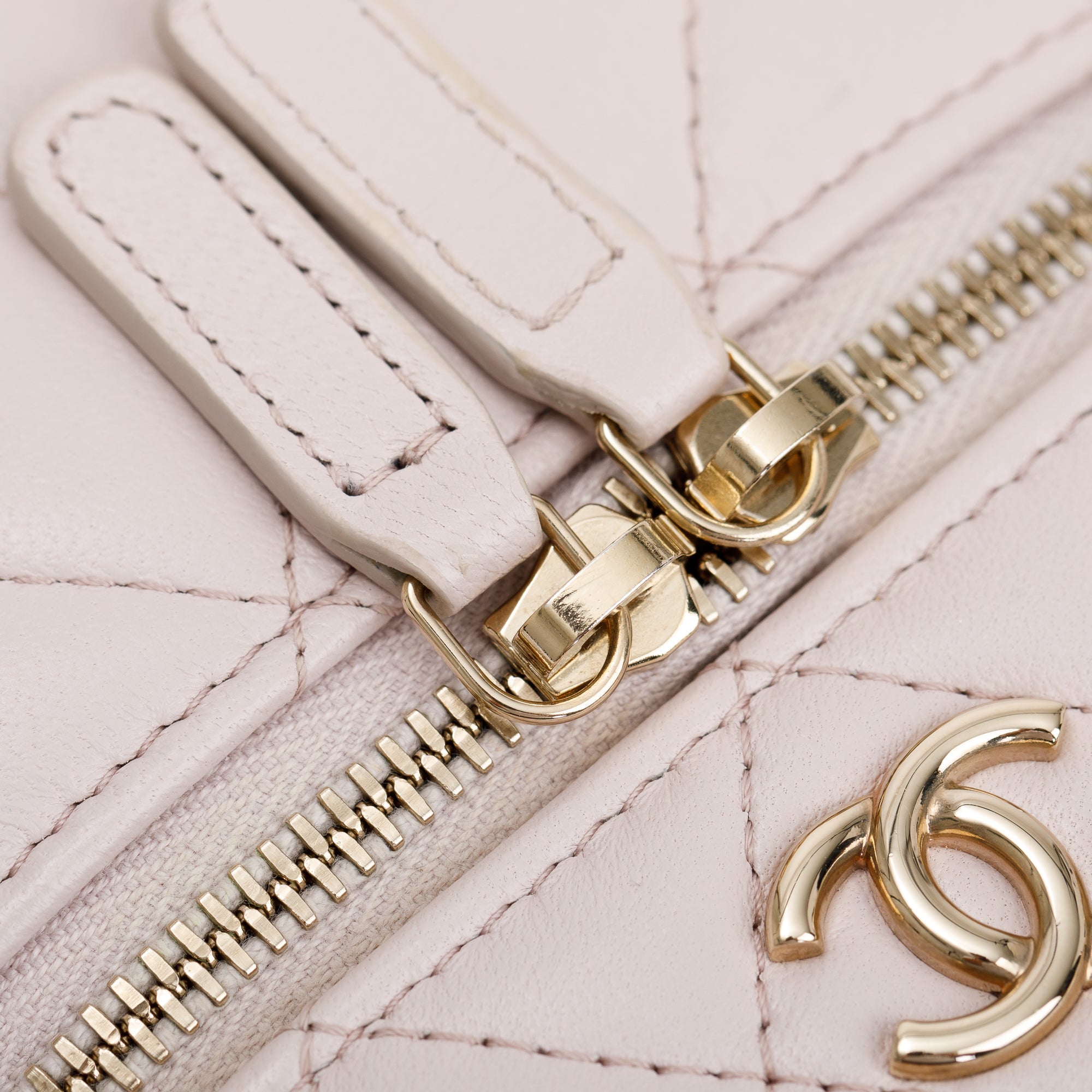 Chanel 2021 Pink Quilted Lambskin Leather Trendy CC Phone Holder Crossbody w/ Authenticity Card