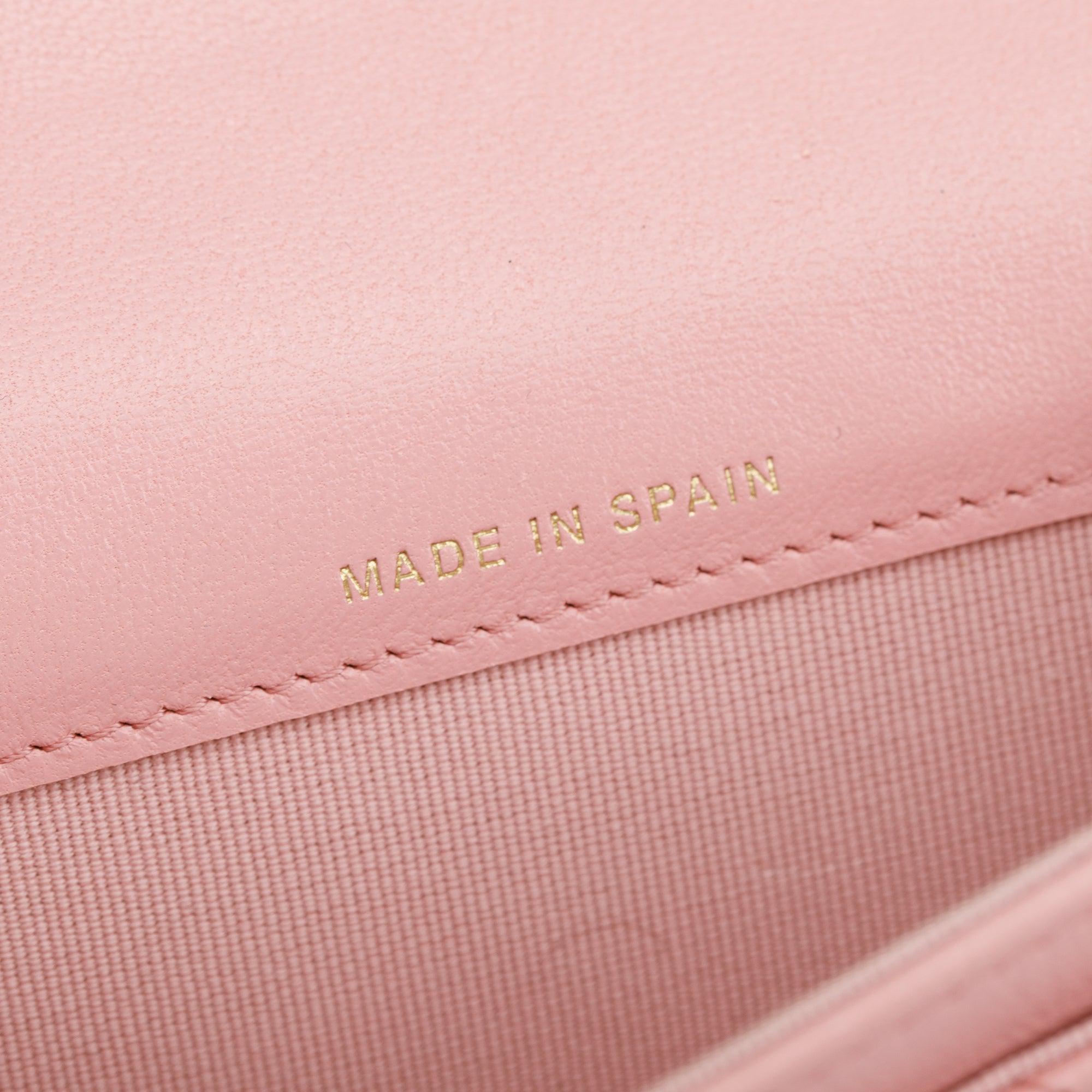 Chanel 2021 Pink Quilted Leather 19 Flap Wallet w/ Authenticity Card