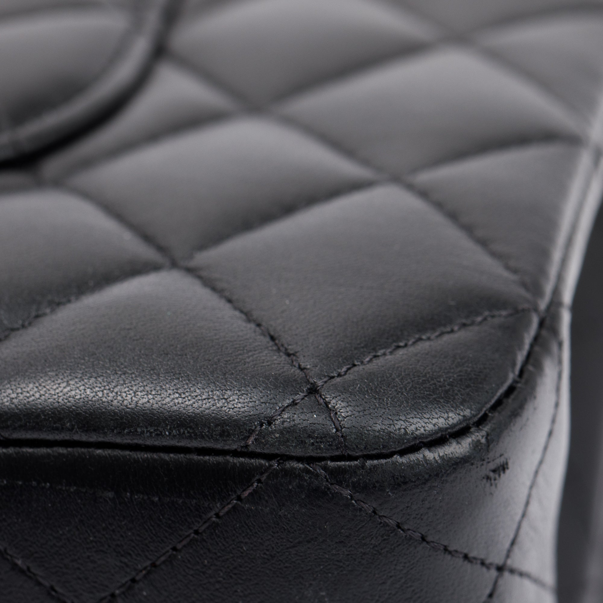 Chanel 2022 Black Lambskin Leather Classic Medium Double Flap Bag w/ Box