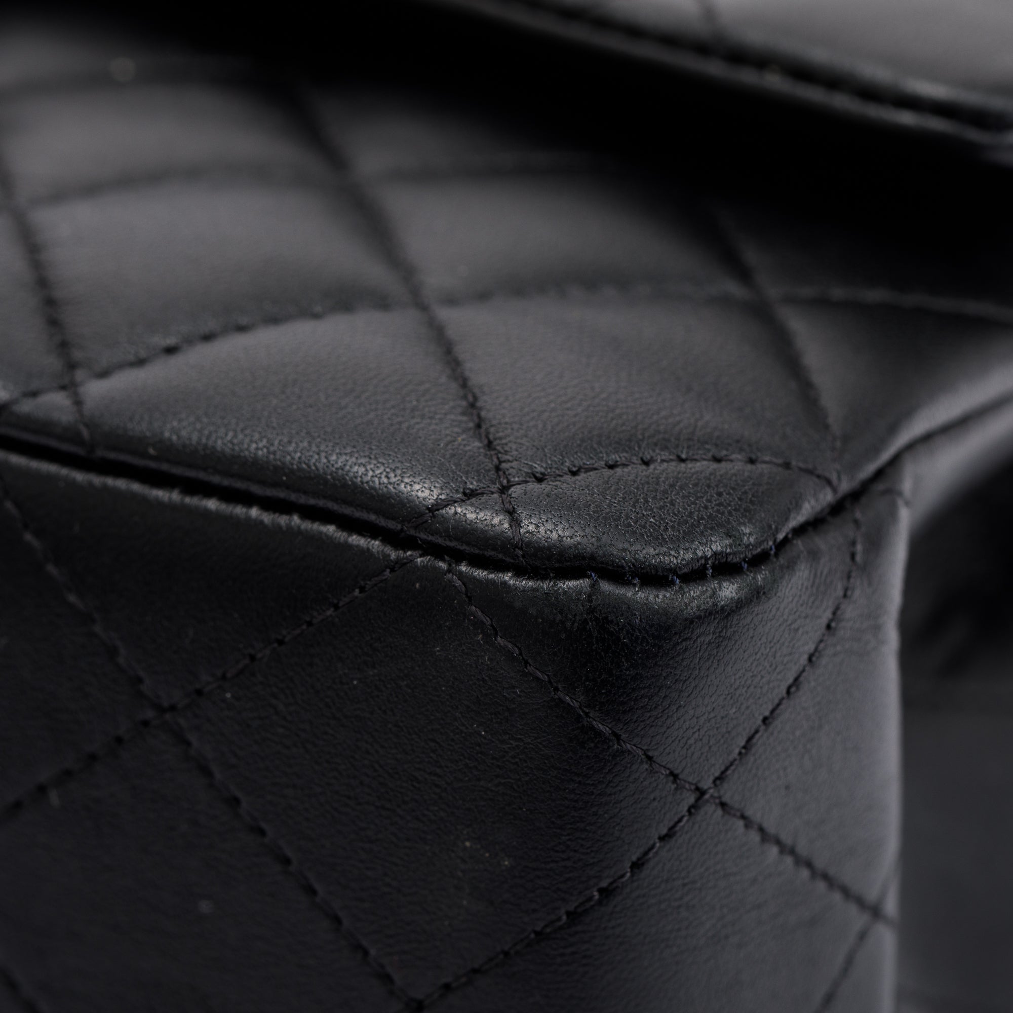 Chanel 2022 Black Lambskin Leather Classic Medium Double Flap Bag w/ Box