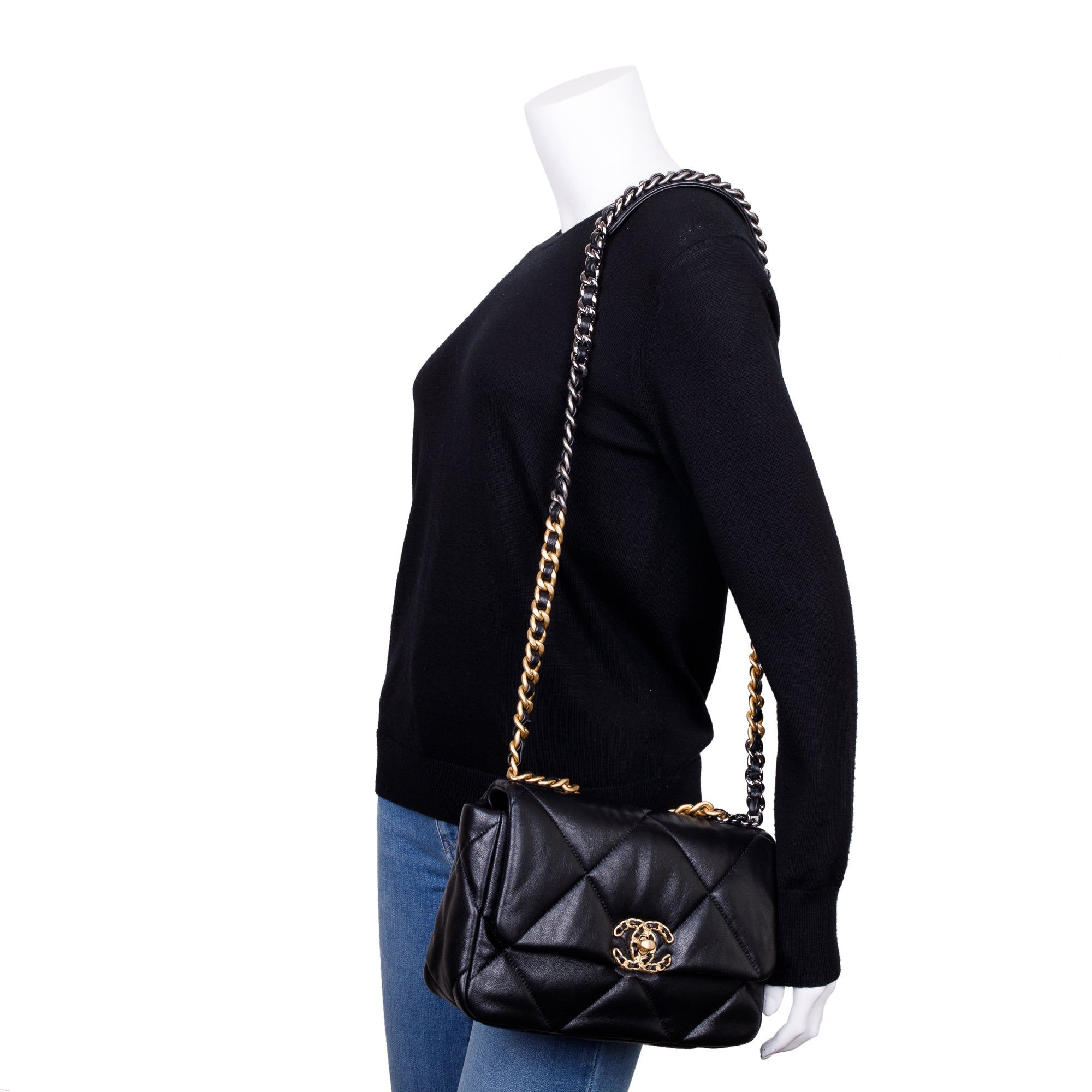 Chanel 2022 Black Lambskin Leather Medium 19 Flap Bag