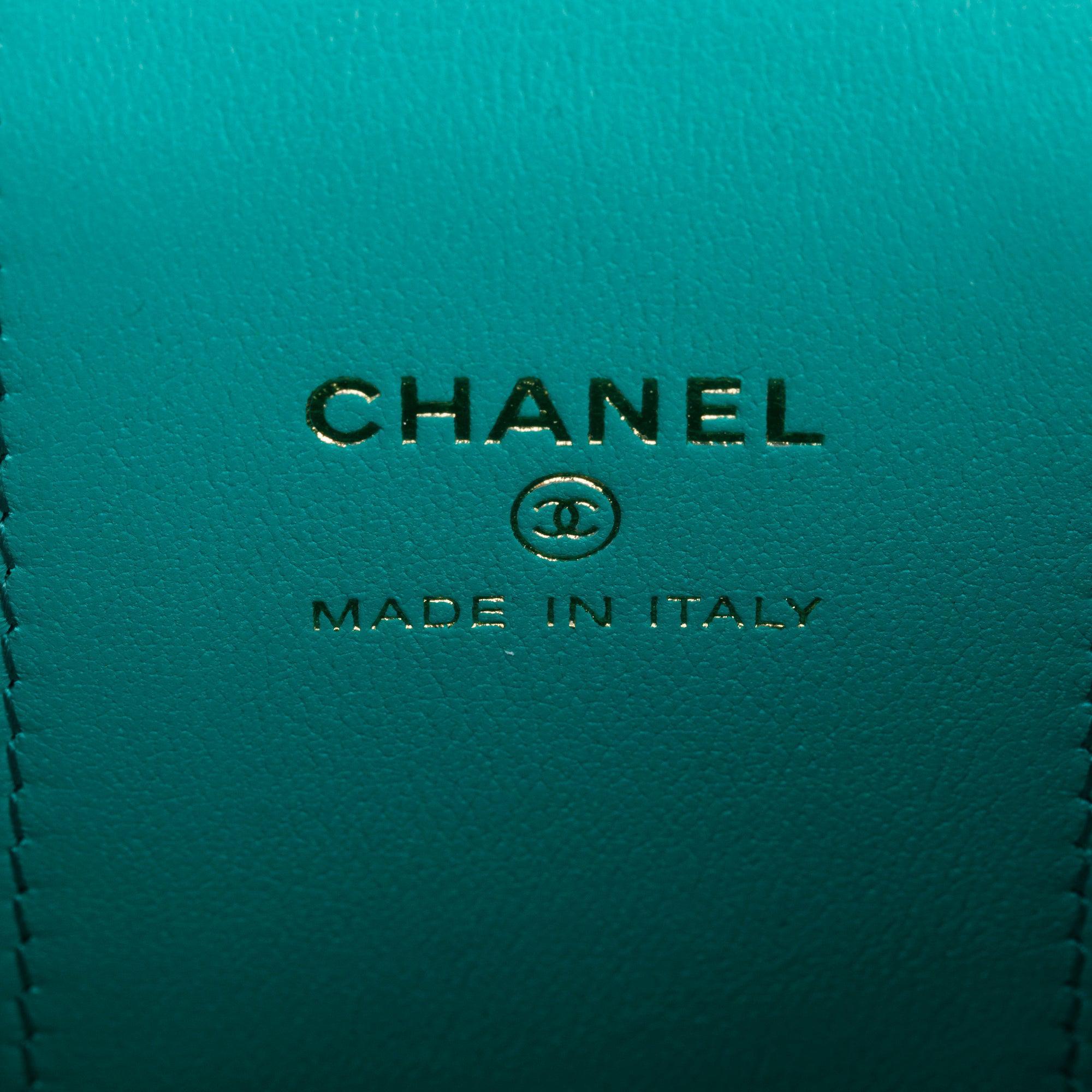 Chanel 2022 Green Caviar Leather Mini Heart Crush Vanity Case w/ Box