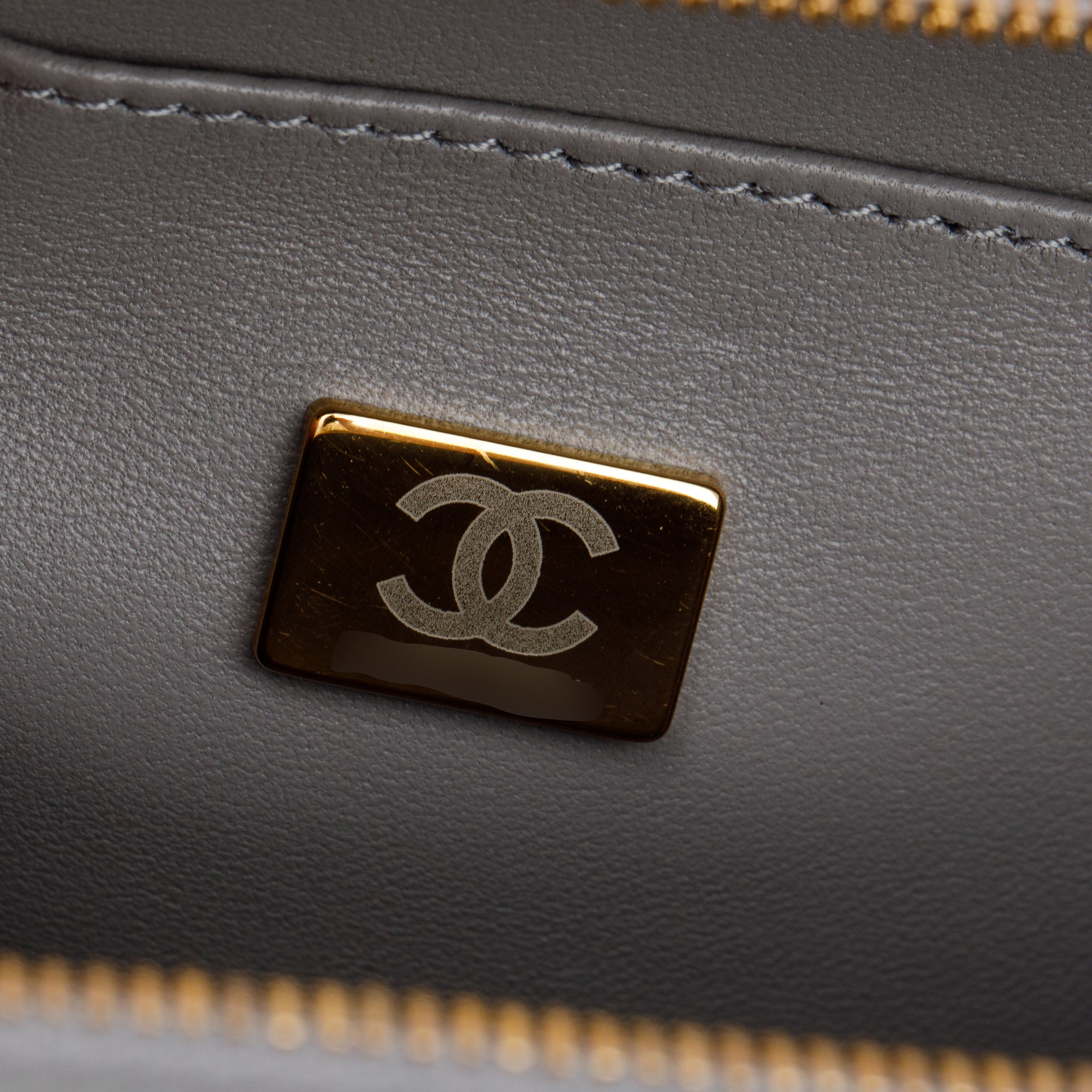 Chanel 2022 Grey Quilted Calfskin Leather Coco Vault Small Vanity Case