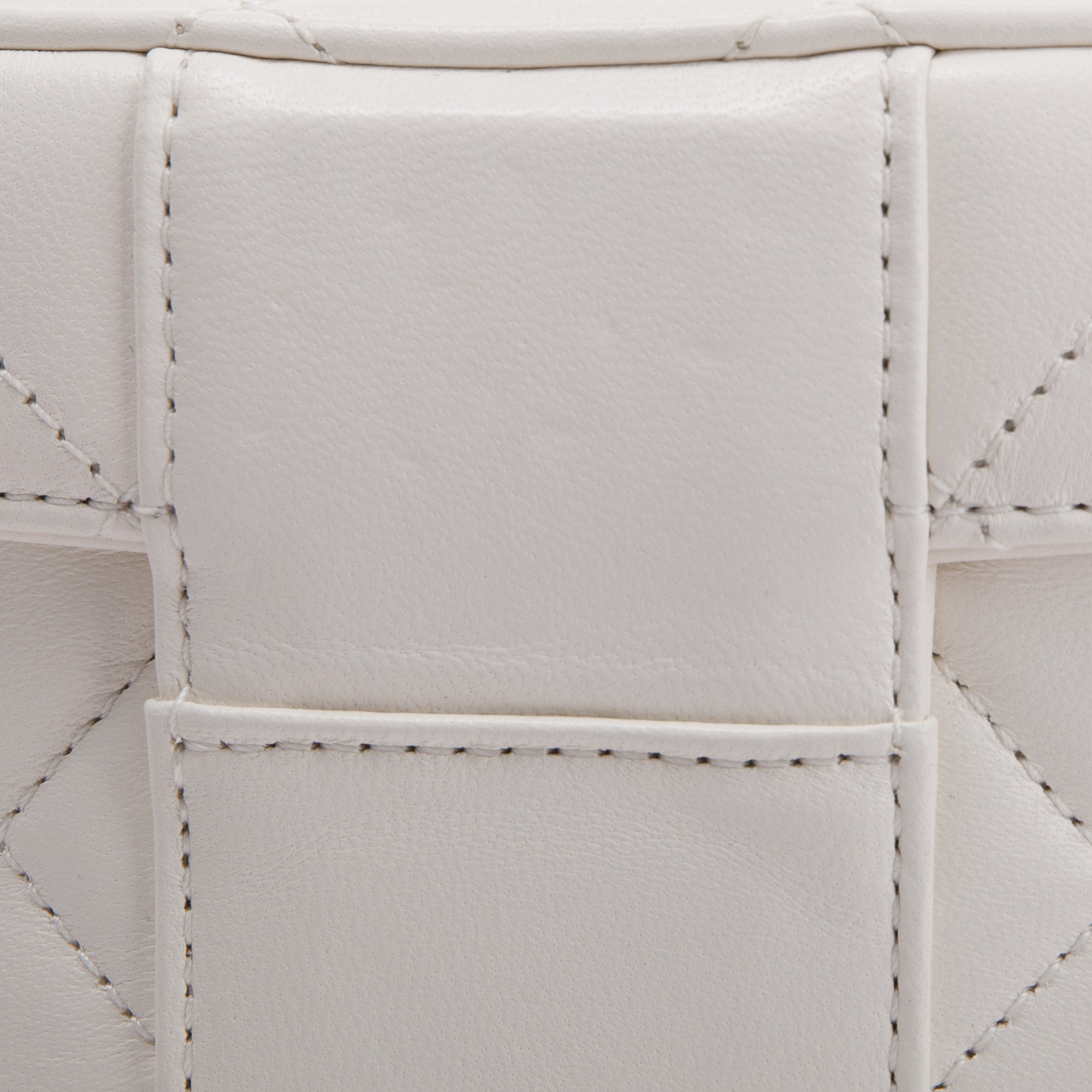 Chanel 2022 Lambskin Leather Small Vanity Case w/ Box