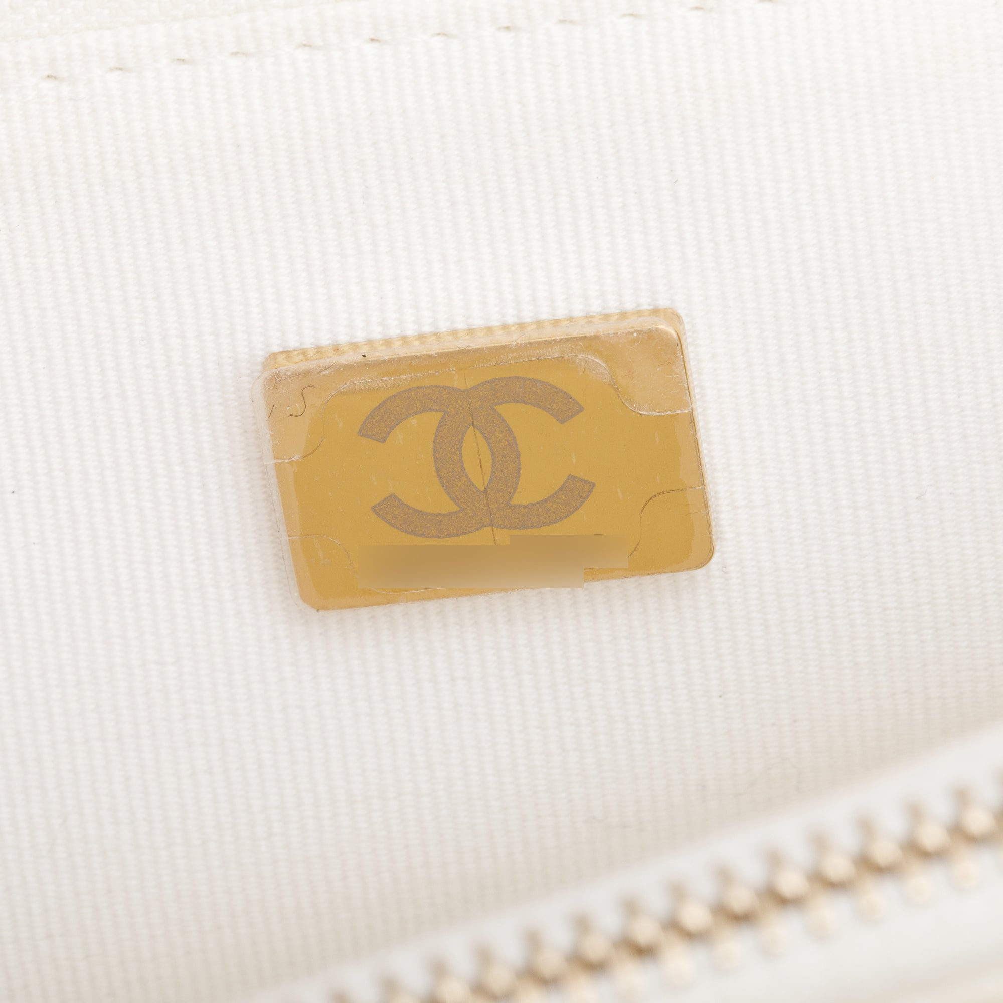 Chanel 2022 White Caviar Leather Small Top Handle Vanity Case w/ Chain