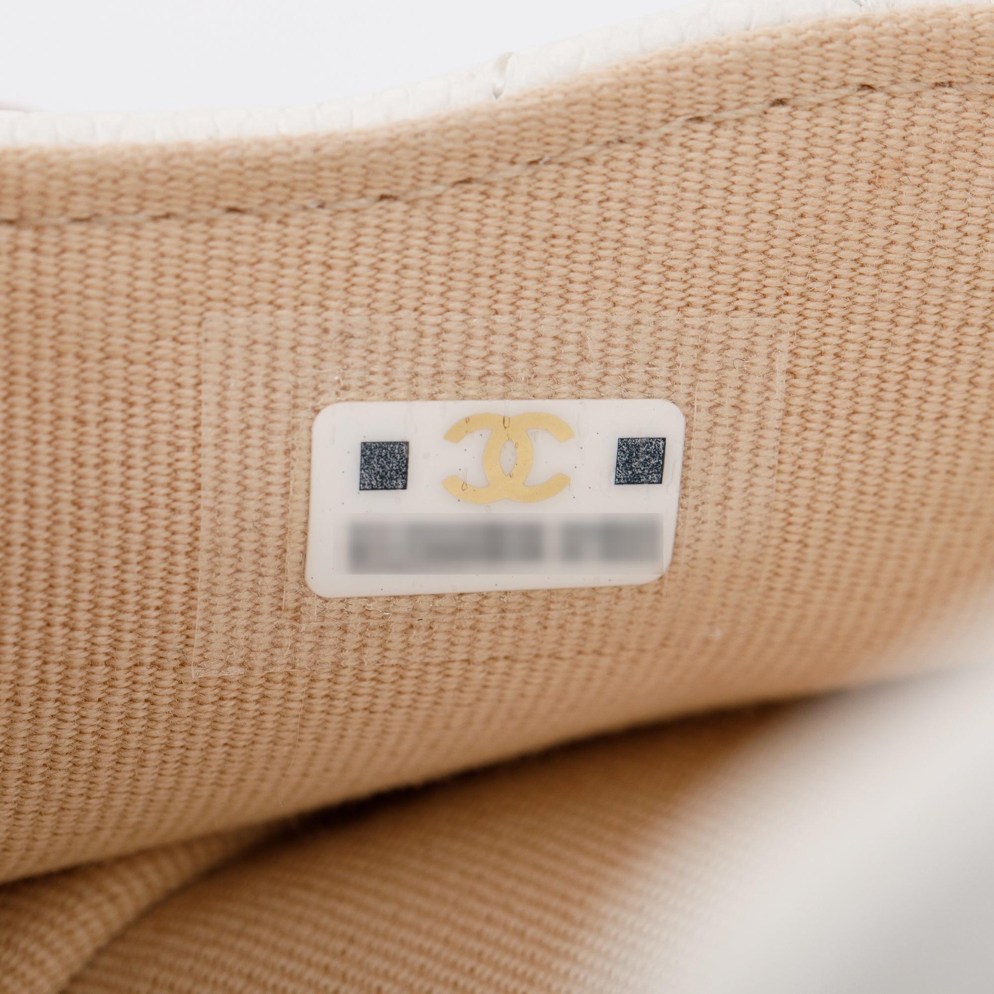 Chanel 2022 White Quilted Caviar Leather Twist Your Buttons Flap Chain Belt Bag w/ Box