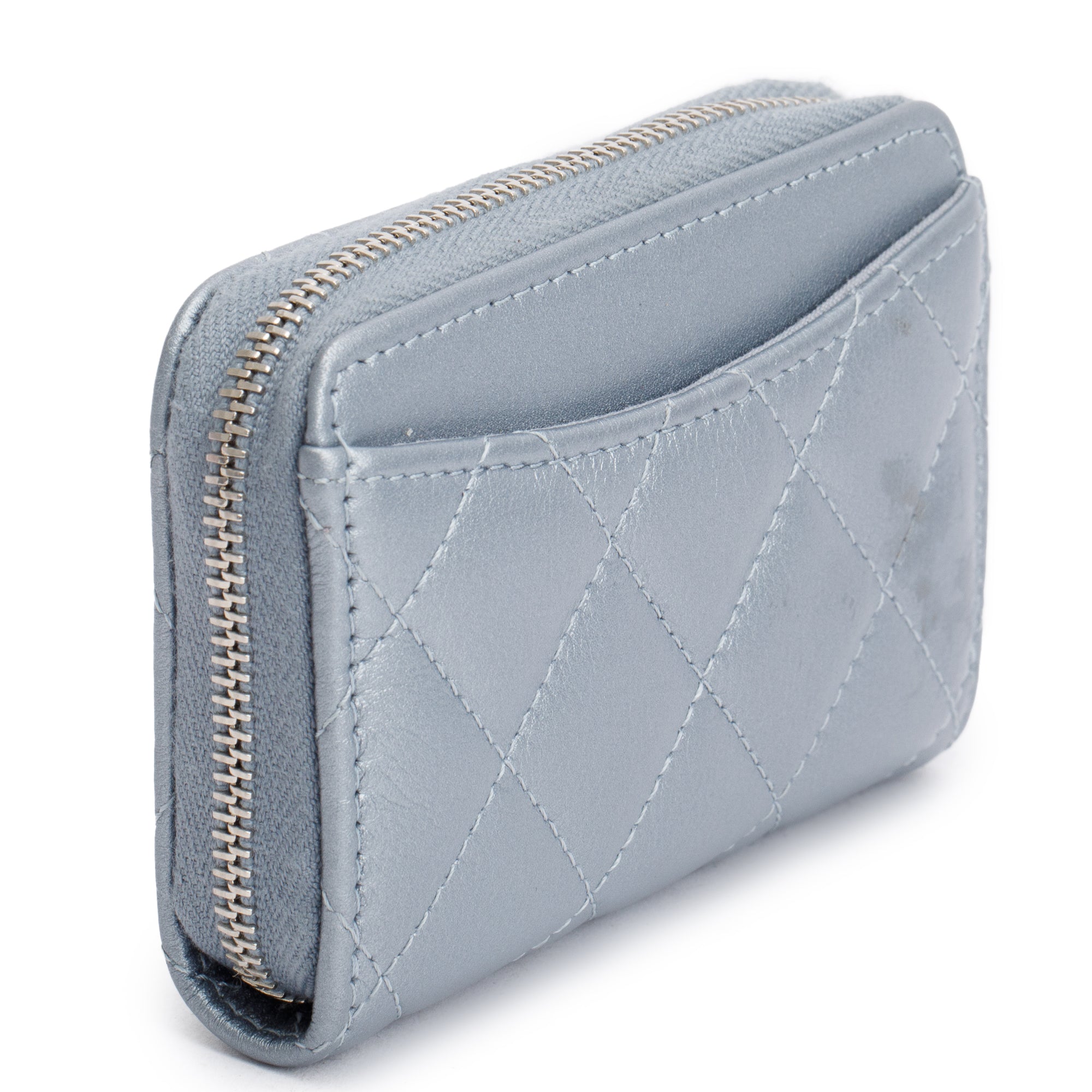 Chanel 2023 Metallic Blue Calfskin Leather Classic Zipped Coin Purse