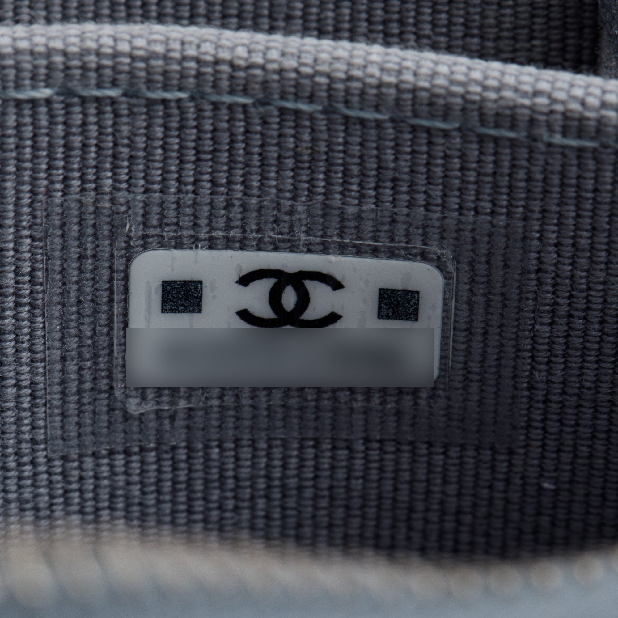 Chanel 2023 Metallic Blue Calfskin Leather Classic Zipped Coin Purse