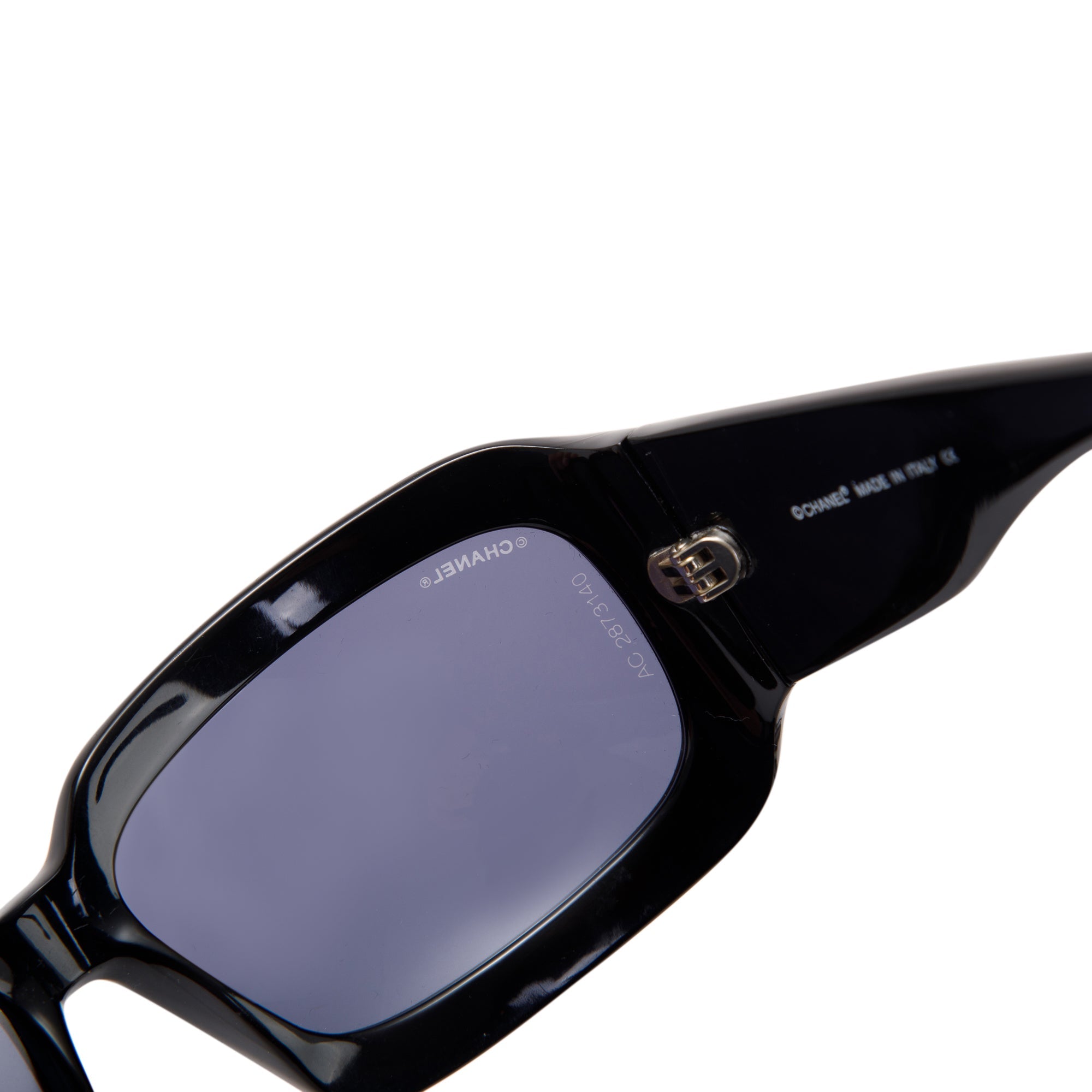 Chanel 5076-H CC Mother of Pearl Sunglasses w/ Case