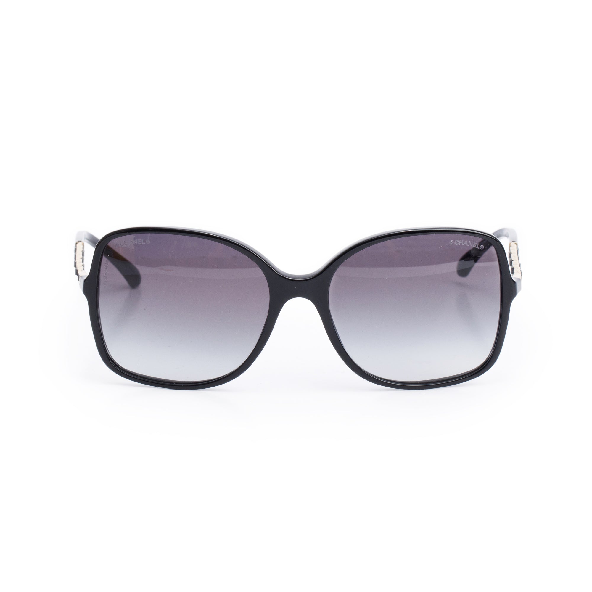 Chanel 5210-Q Chain Link Leather Interlocking CC Accent Square Sunglasses w/ Box & Case